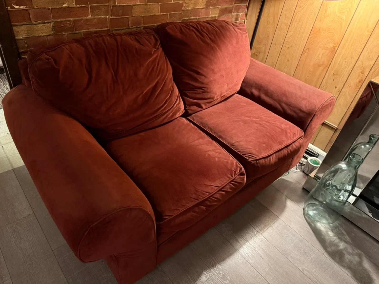 Comfortable Reddish-Brown Sofa image indicator(2)