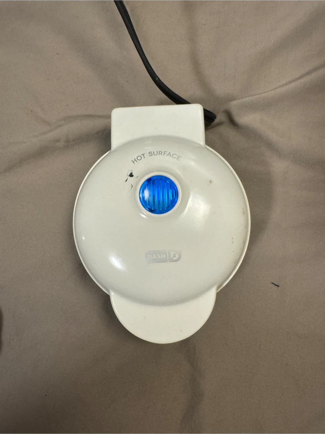 Dash Mini Waffle Maker - photo 4