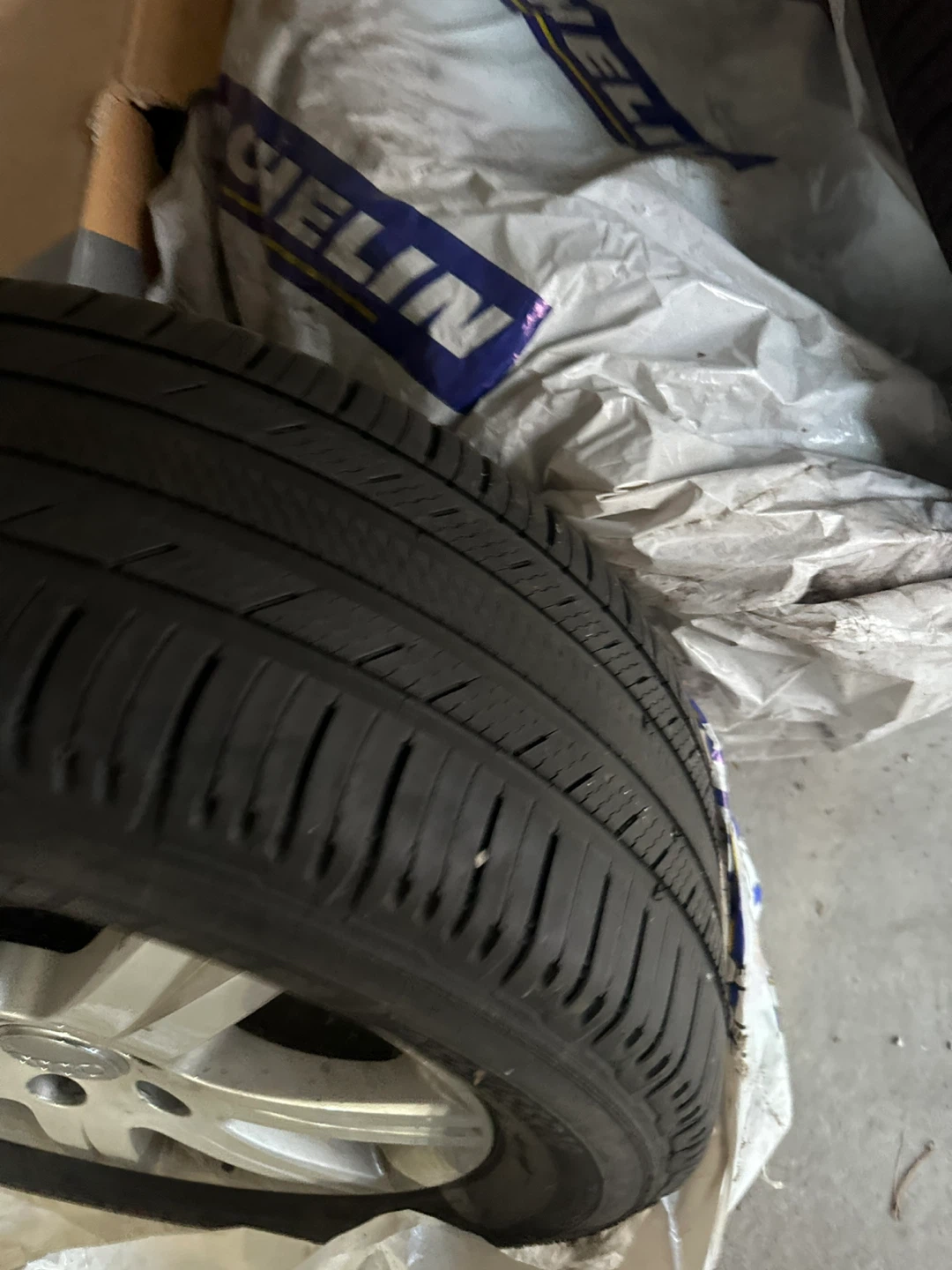 Michelin Tire on Audi Rim - photo 3
