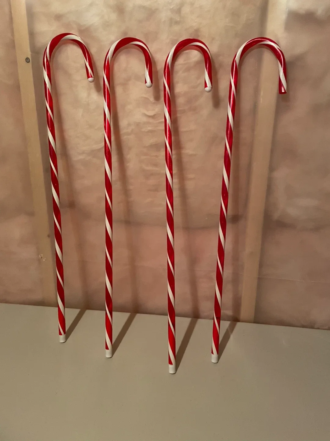 Candy Cane Decorations - Set of 4 image indicator(3)