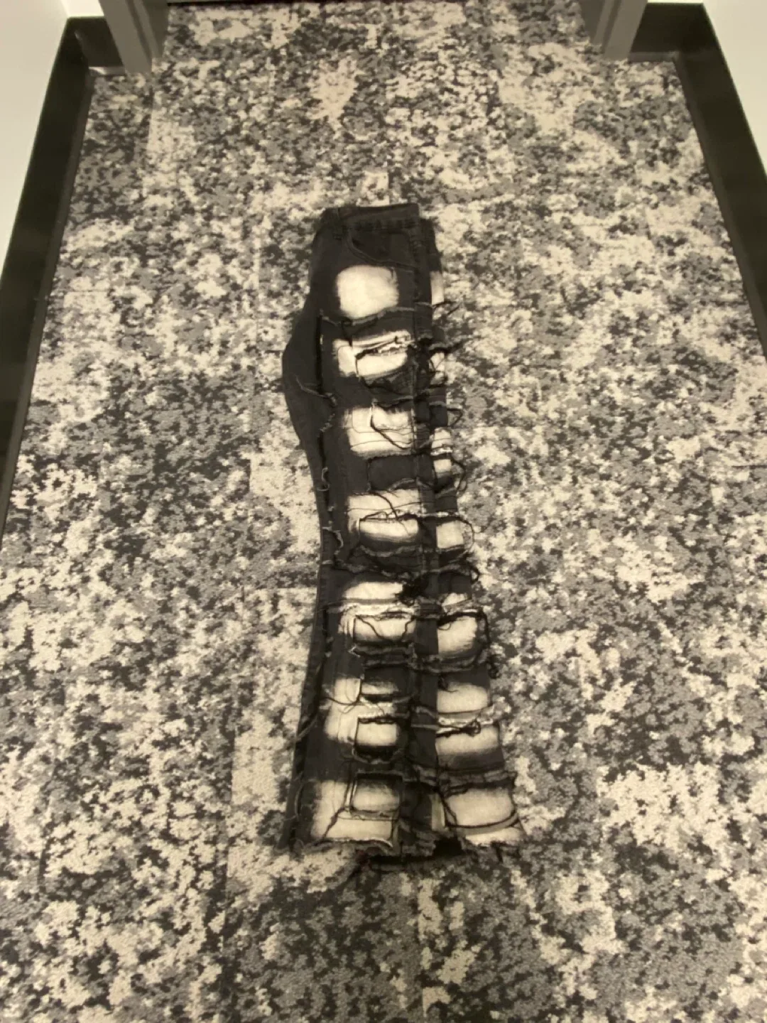 Distressed Black Jeans image indicator(6)