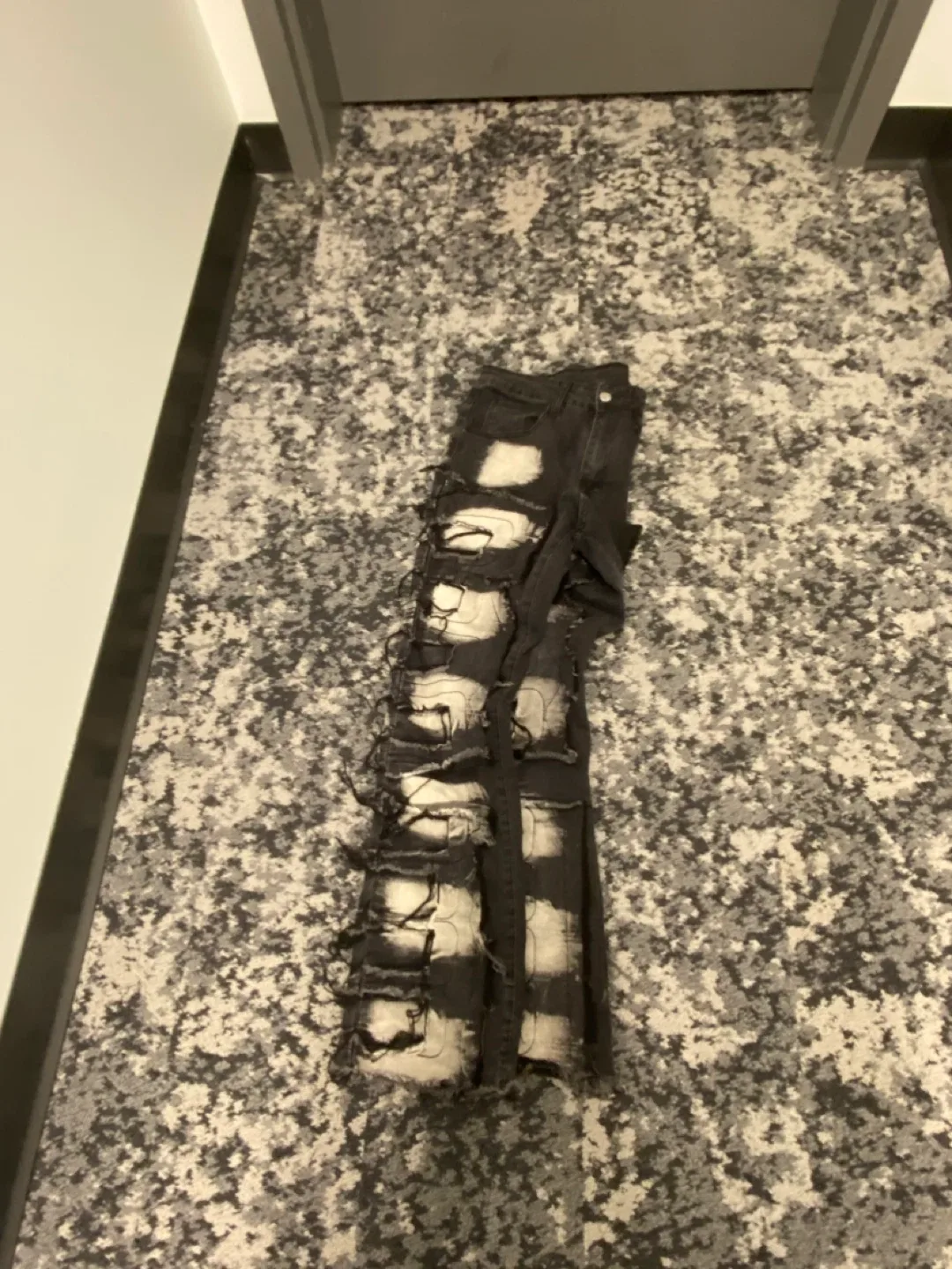 Distressed Black Jeans image indicator(7)