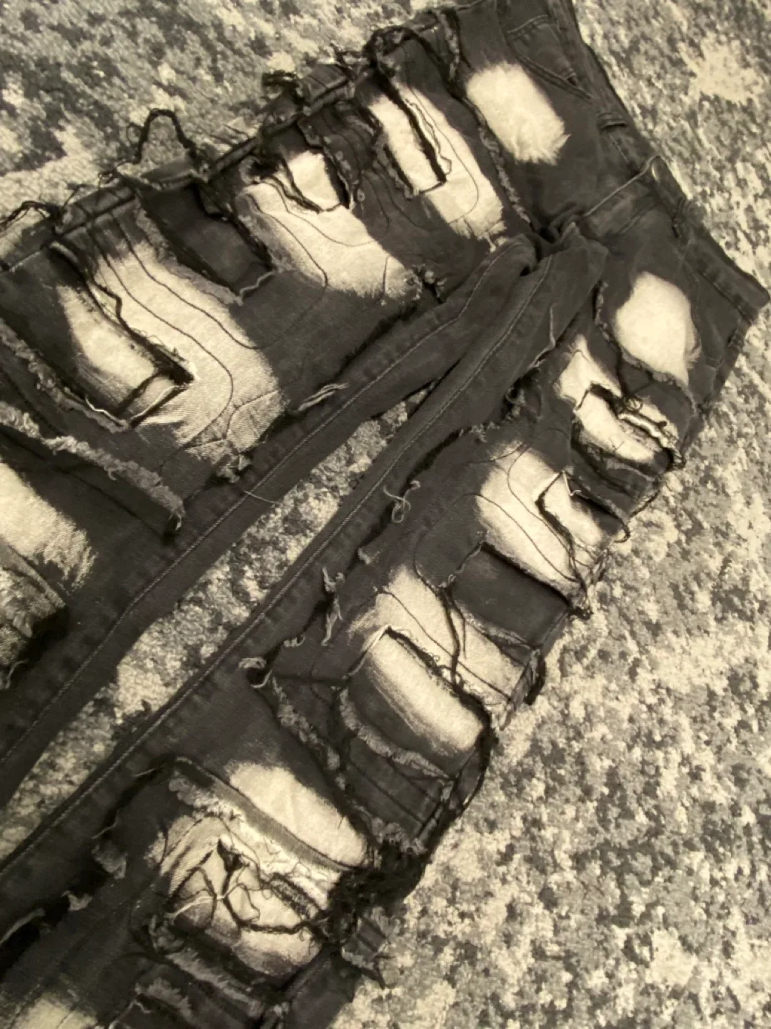 Distressed Black Jeans image indicator(9)