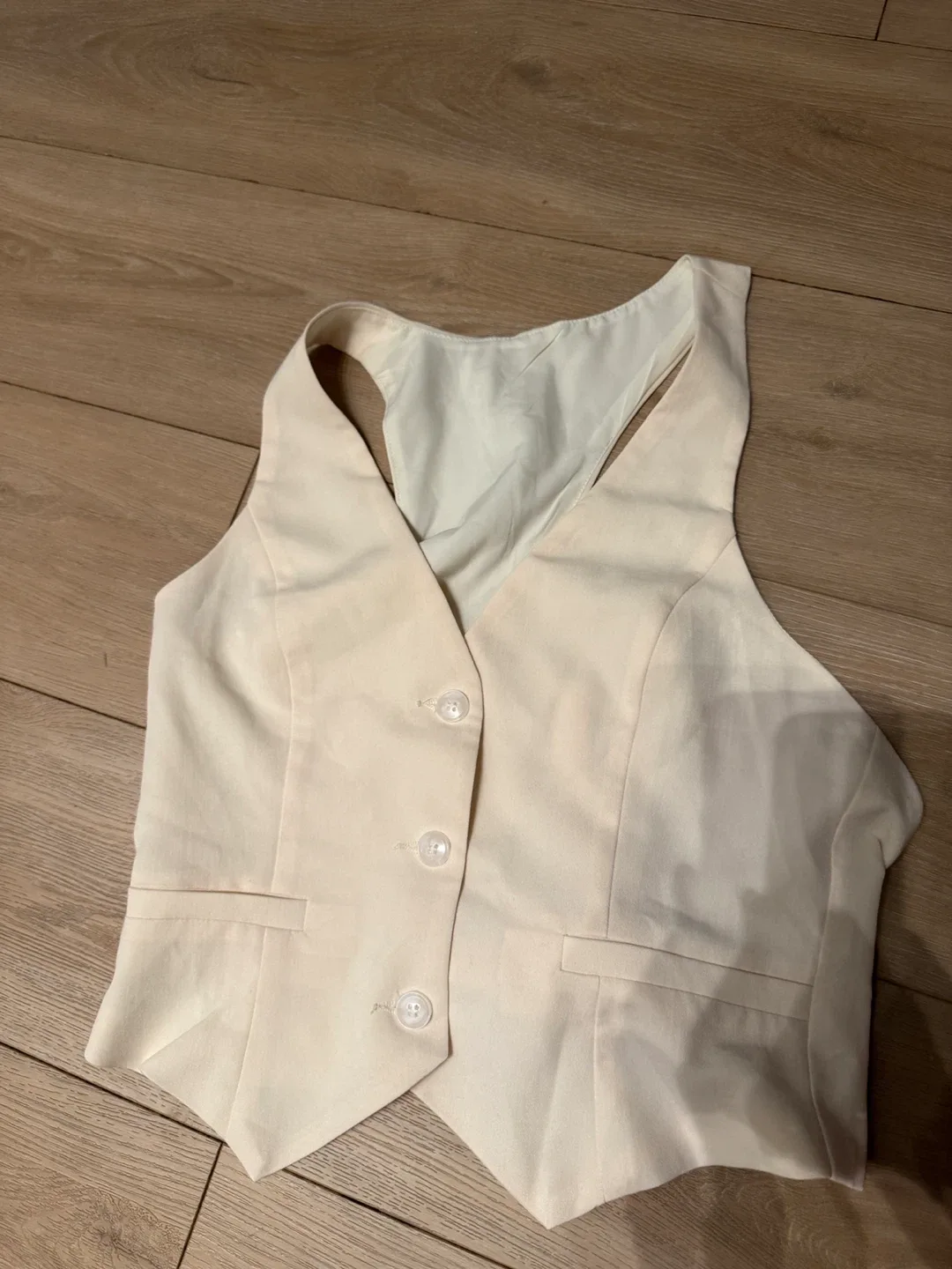 Cute going out top with half open back image indicator(3)