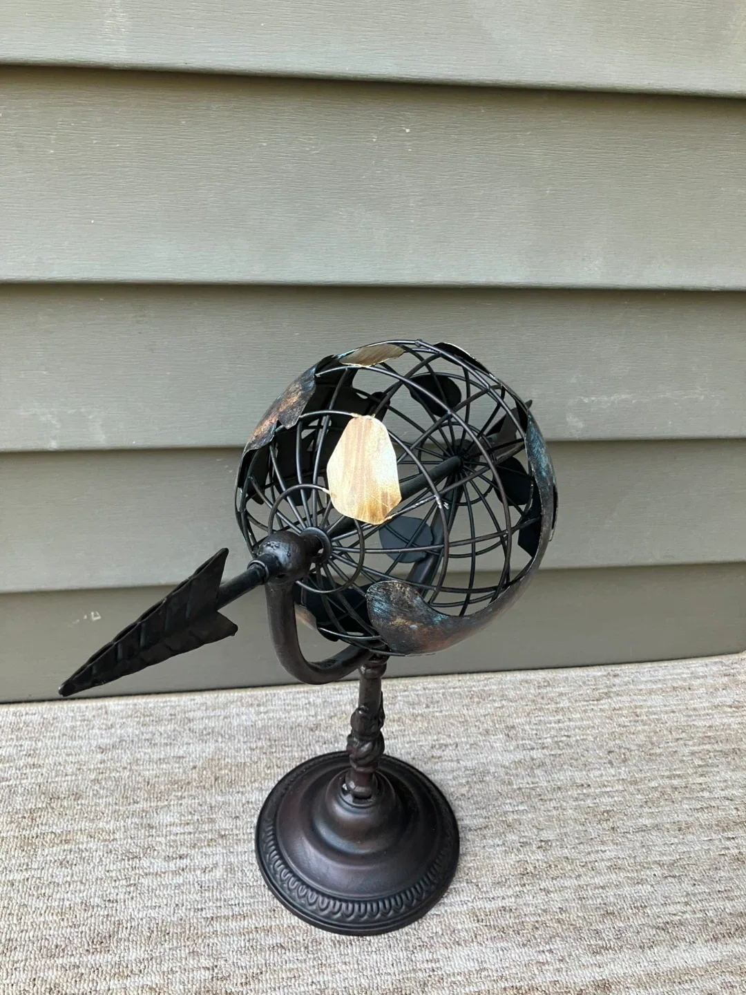 Decorative Globe Fan - Unique Home Decor image indicator(3)