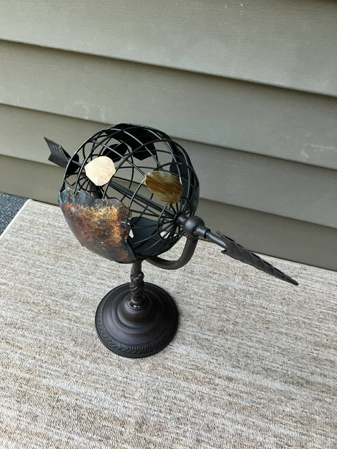Decorative Globe Fan - Unique Home Decor image indicator(2)