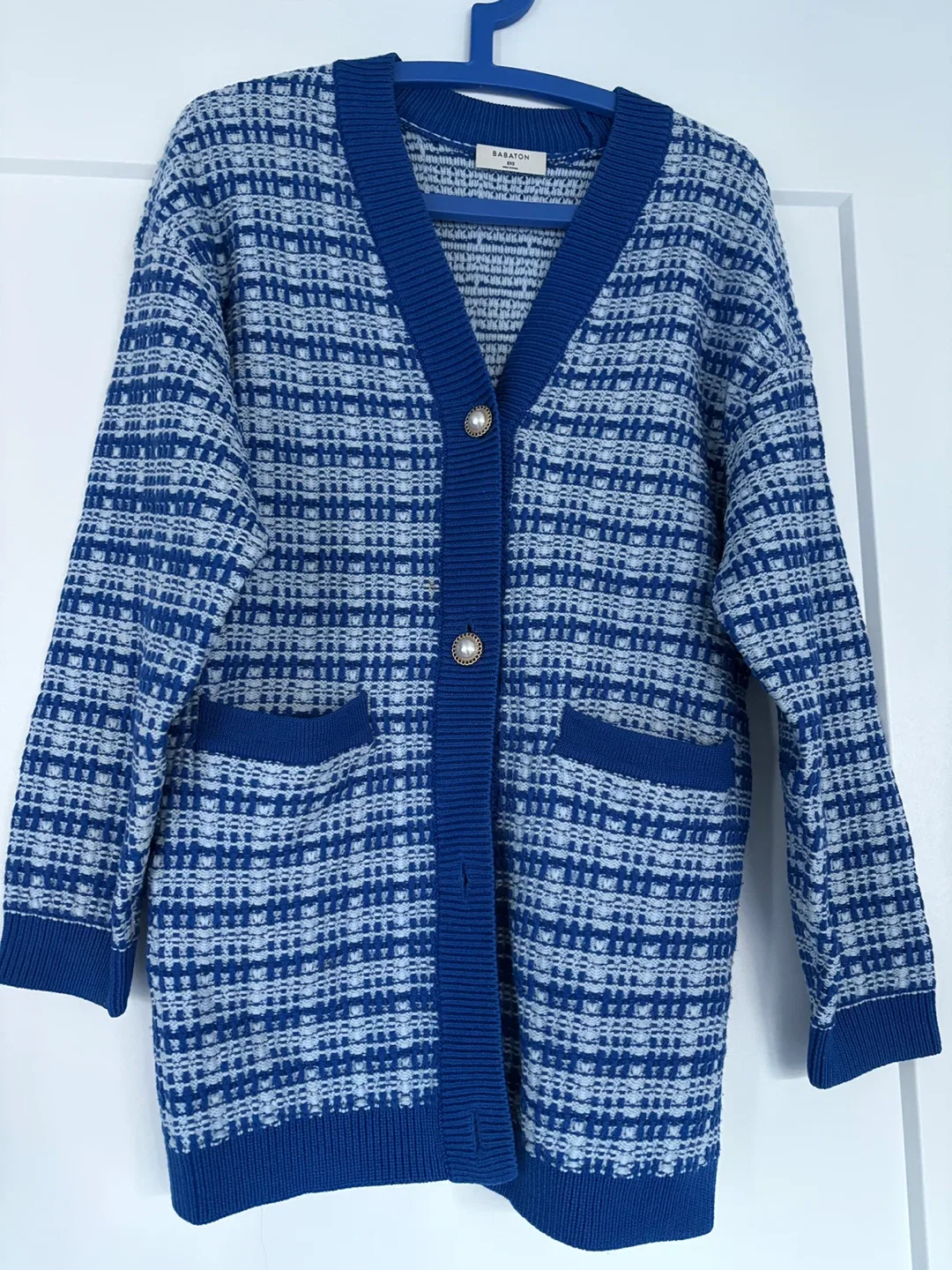 Babaton Cardigan - Size 2XS image indicator(2)