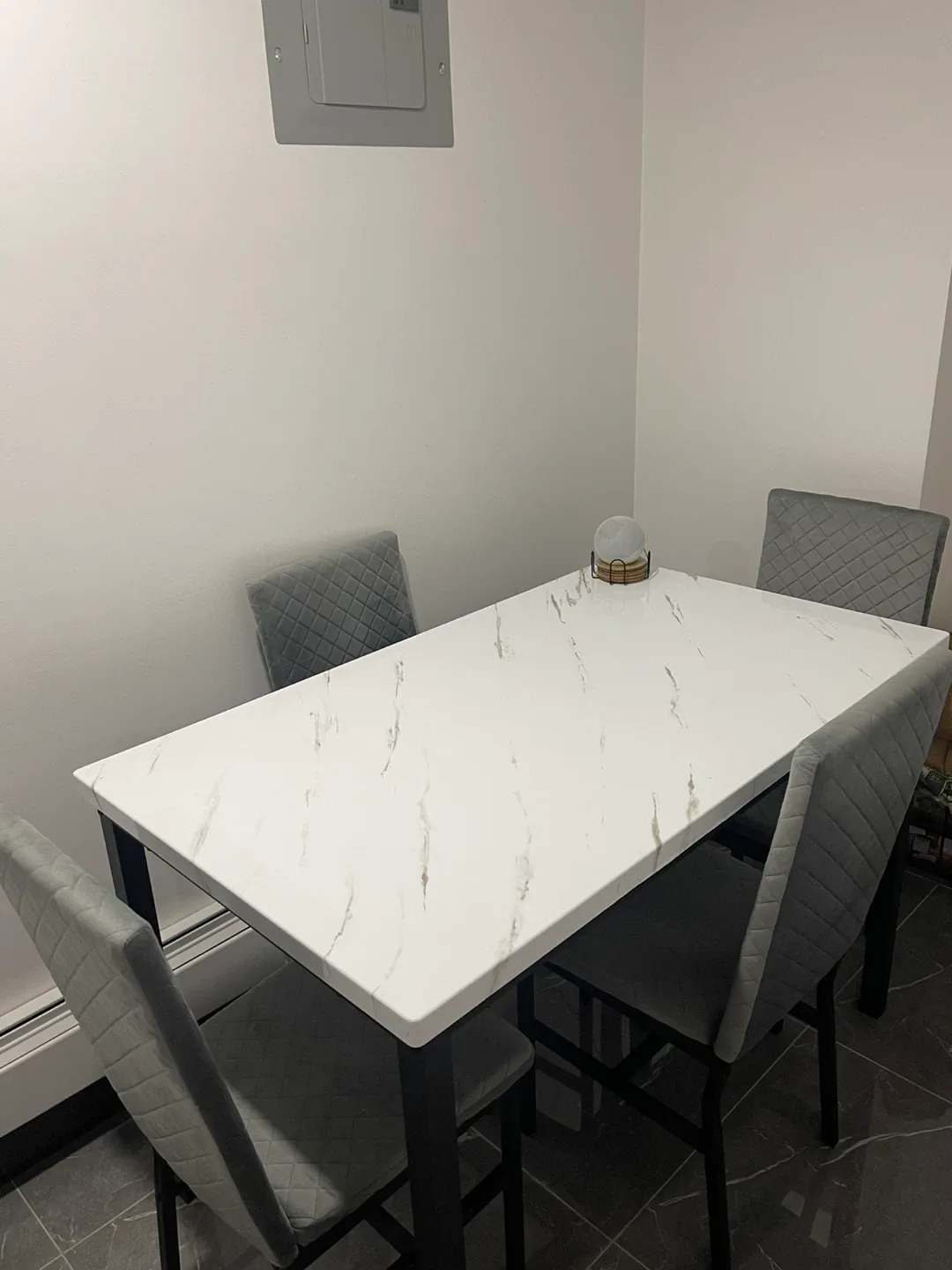 Dining Table Set with 4 Chairs