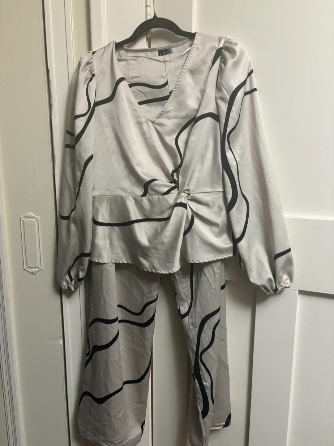 RW&CO matching set, size small