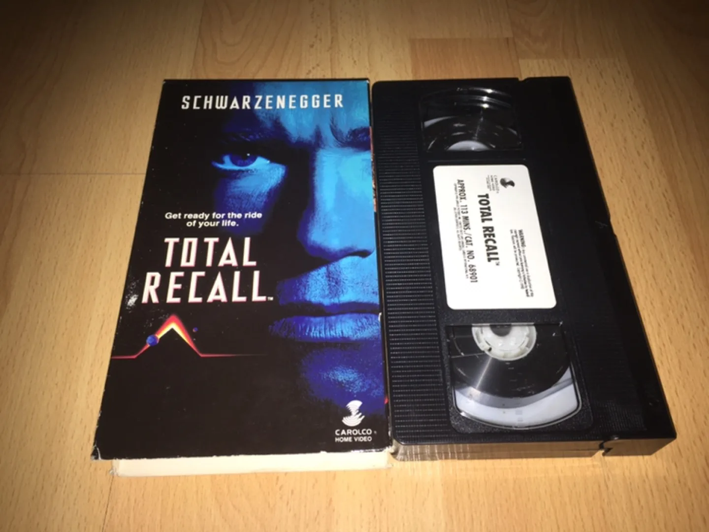 ($5 each) Arnold Schwarzenegger VHS Tapes image indicator(2)
