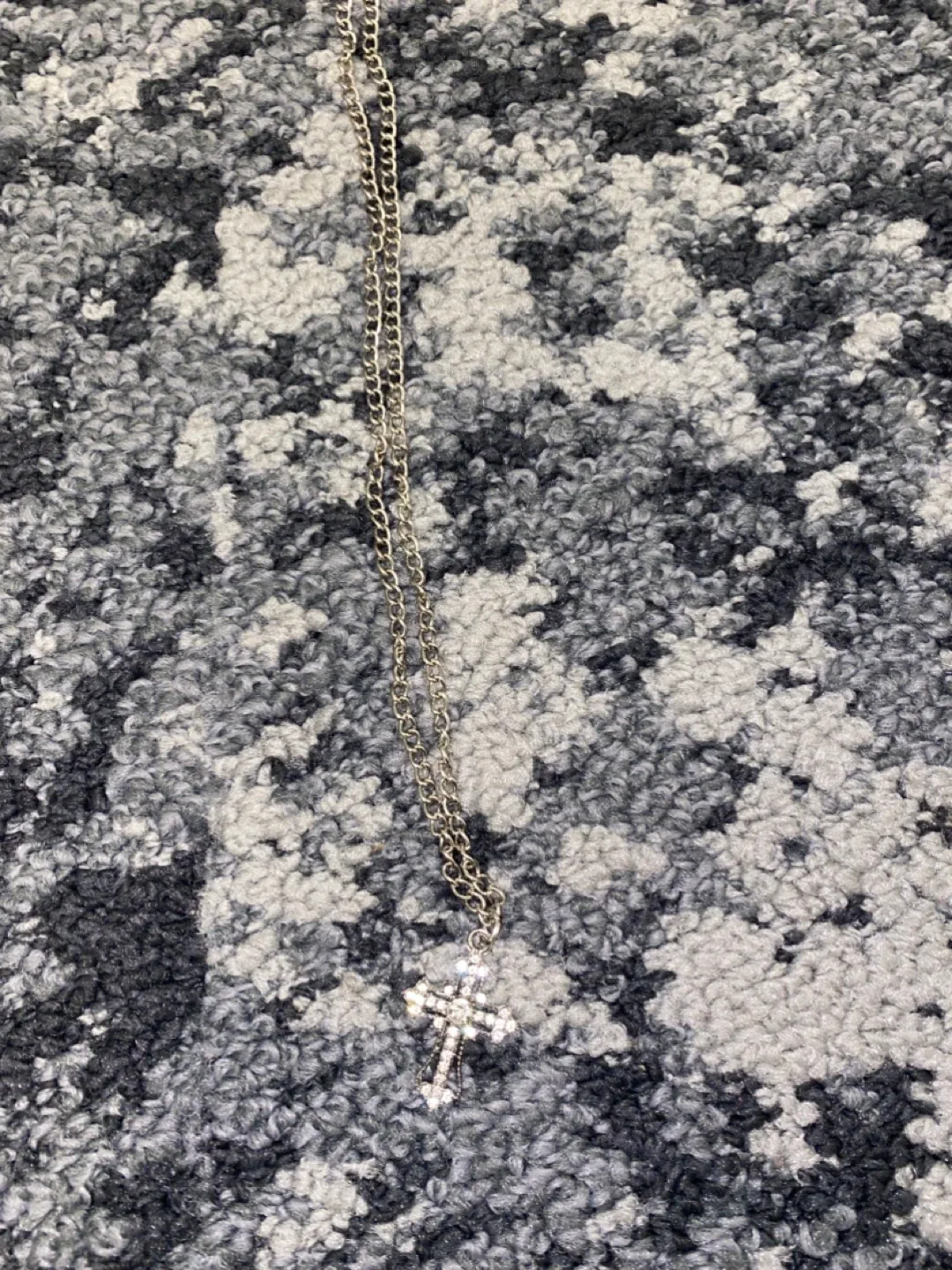 Assorted Necklaces - Gold, Silver, & Cuban Link image indicator(7)