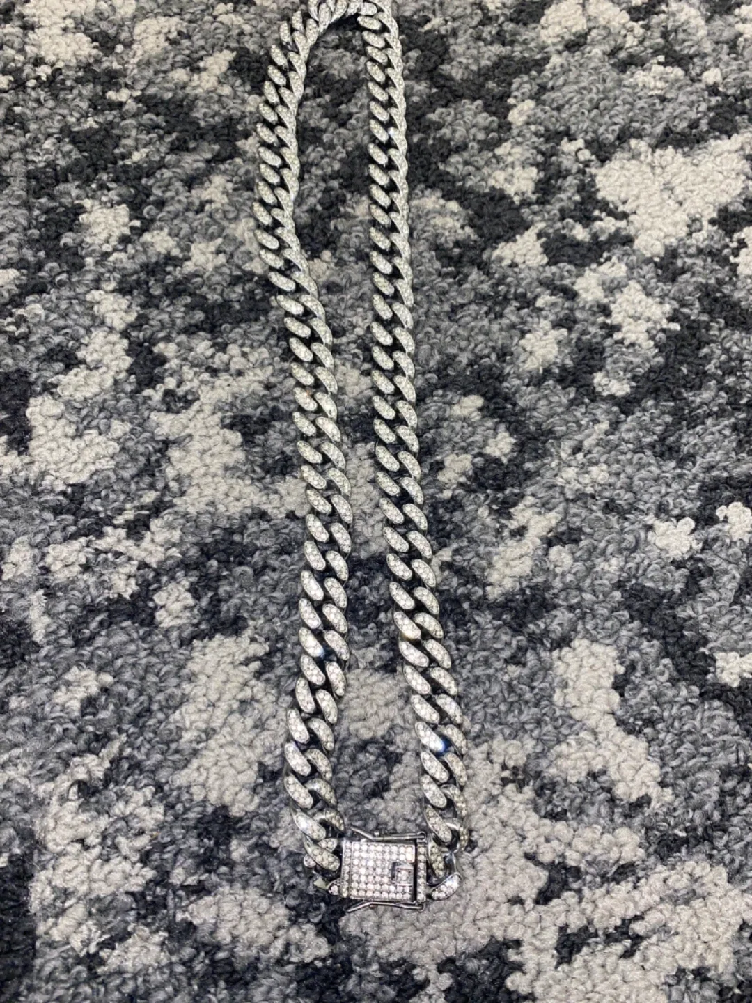 Assorted Necklaces - Gold, Silver, & Cuban Link image indicator(9)