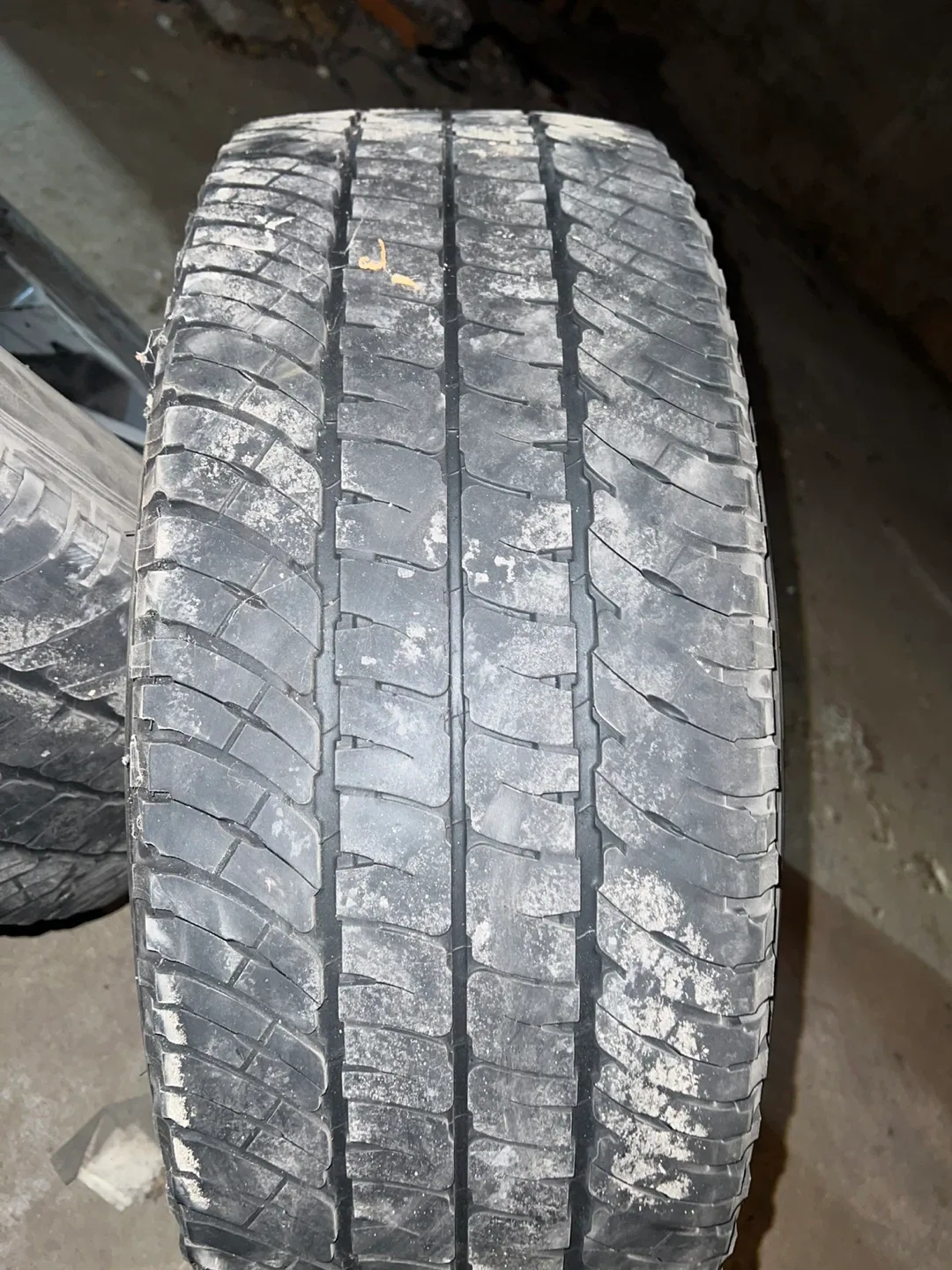 Ram 1500 wheels with michelin tires image indicator(2)