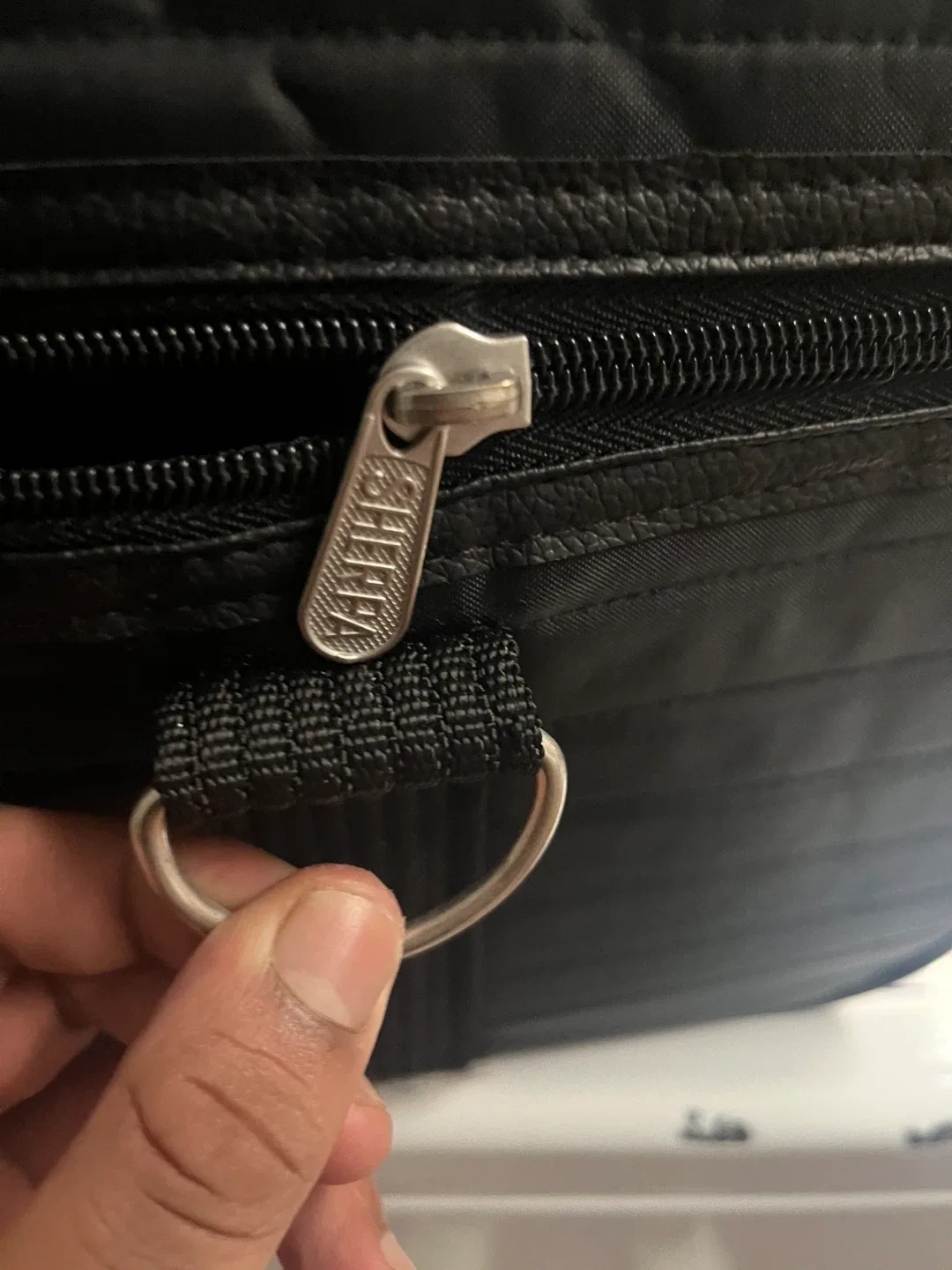 Sherpa Black Pet Carrier image indicator(4)