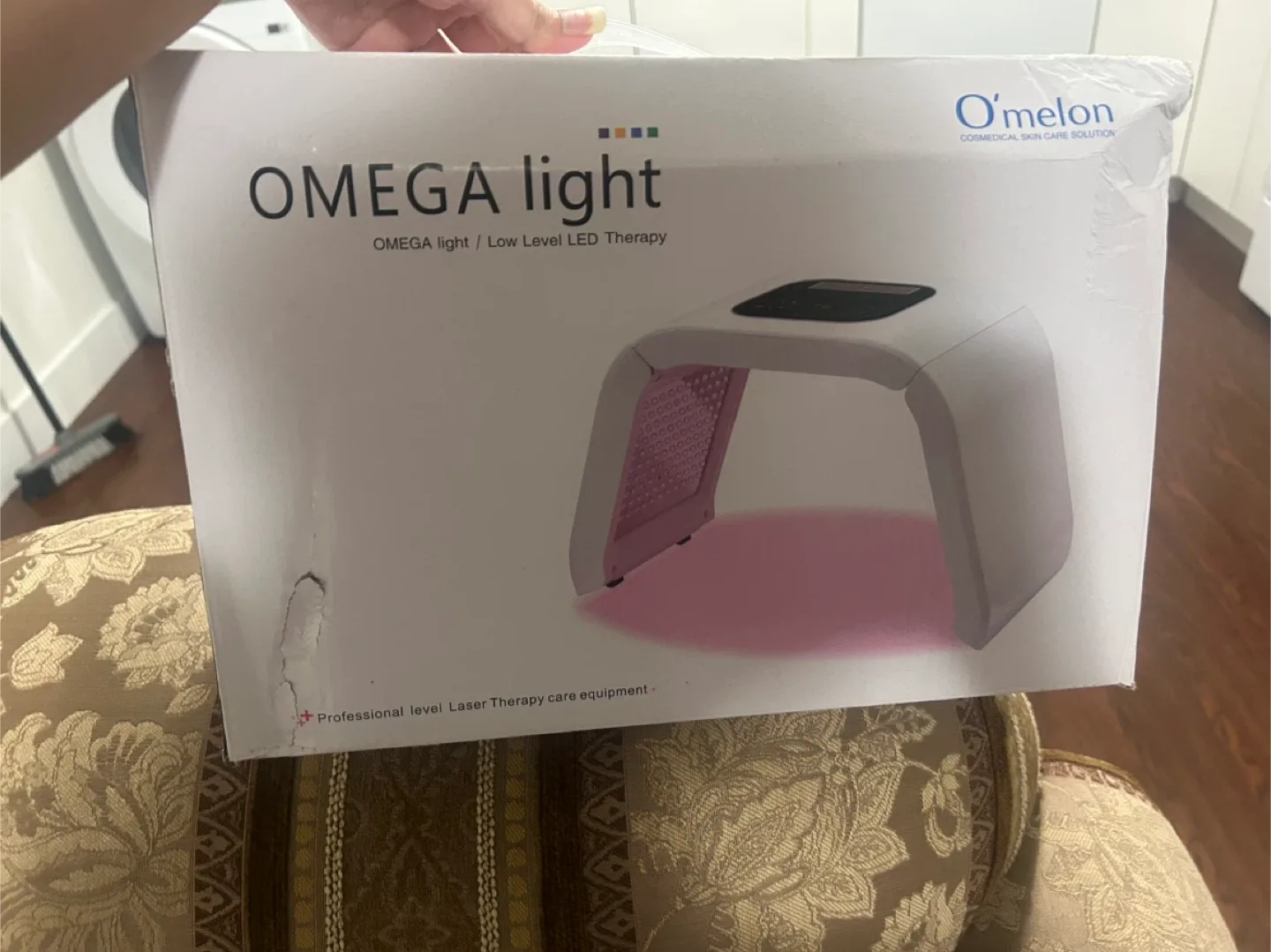 O'melon Omega Light LED Therapy