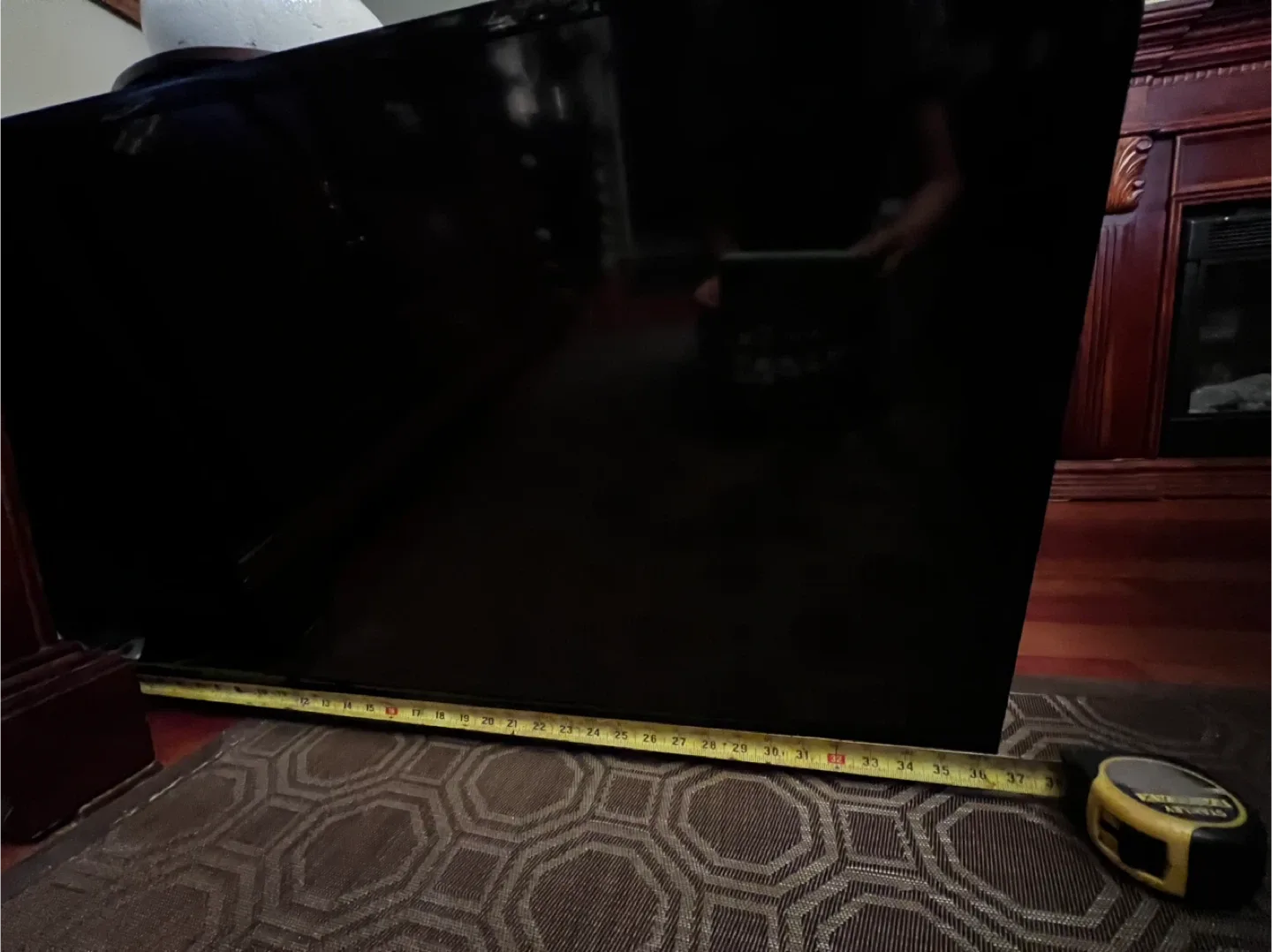 Samsung 40-inch LCD TV