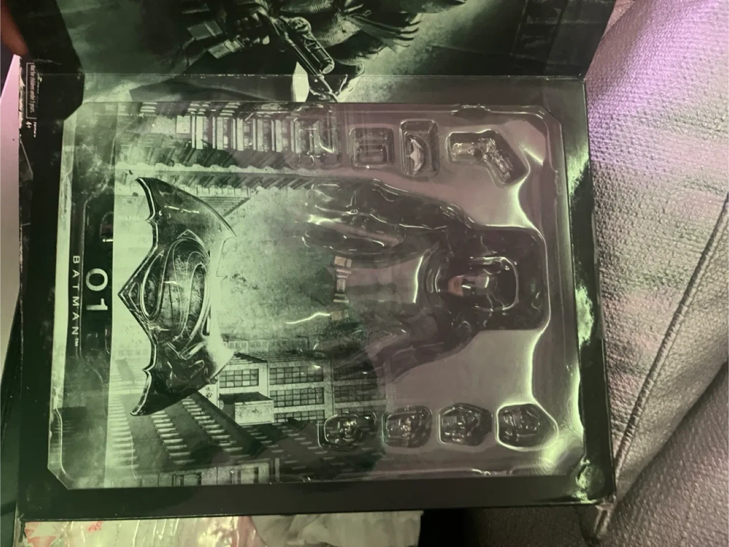 Play Arts Kai Batman v Superman Action Figure image indicator(2)