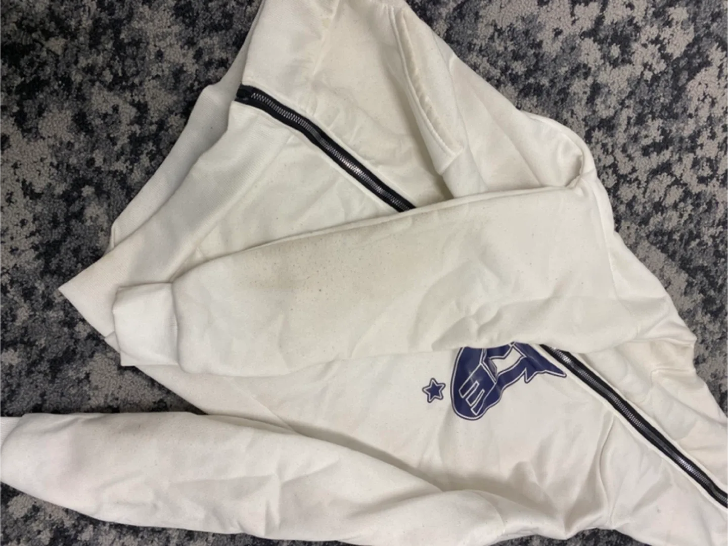 4tune White Zip-Up Hoodie image indicator(8)