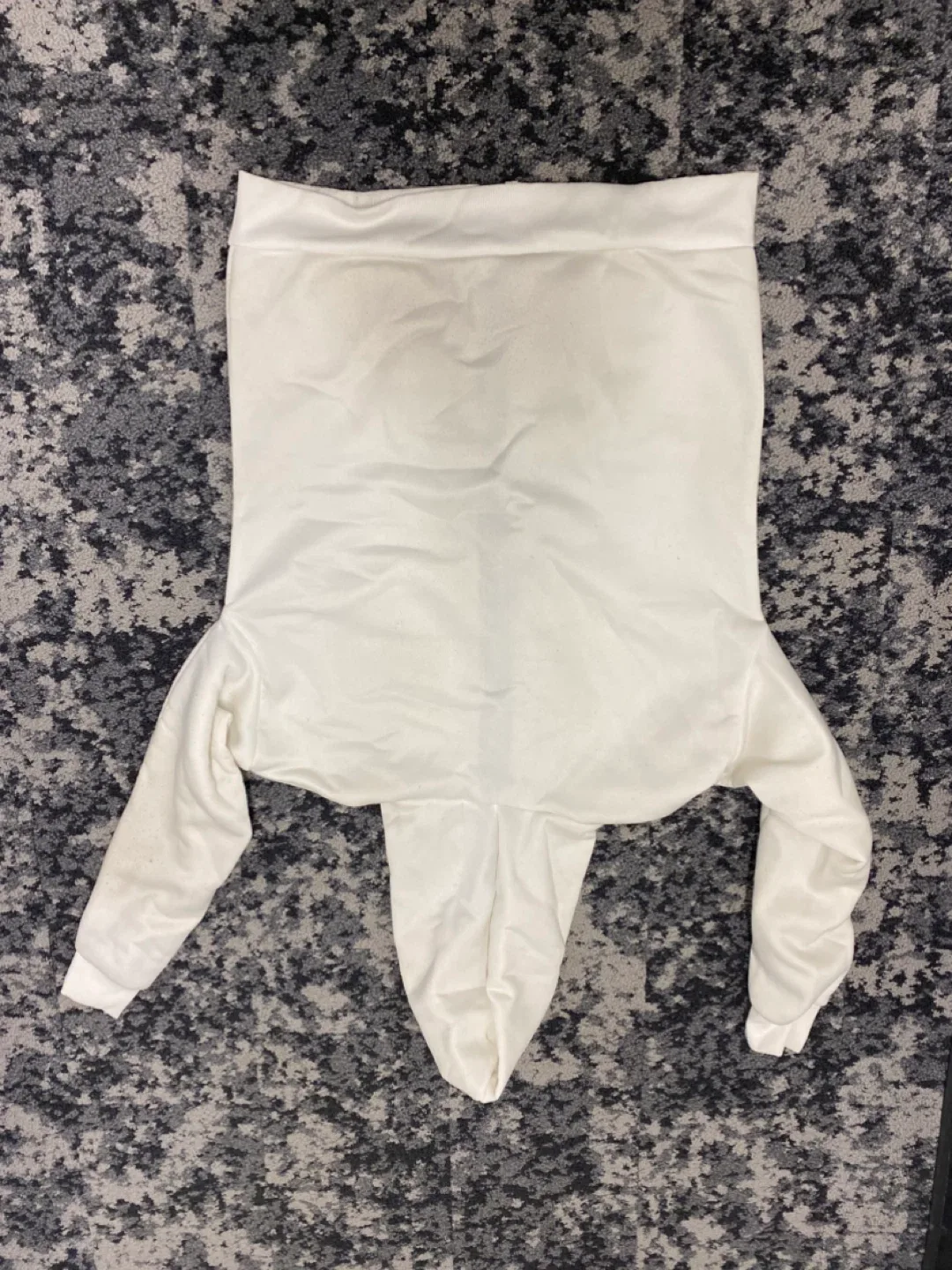 4tune White Zip-Up Hoodie image indicator(3)