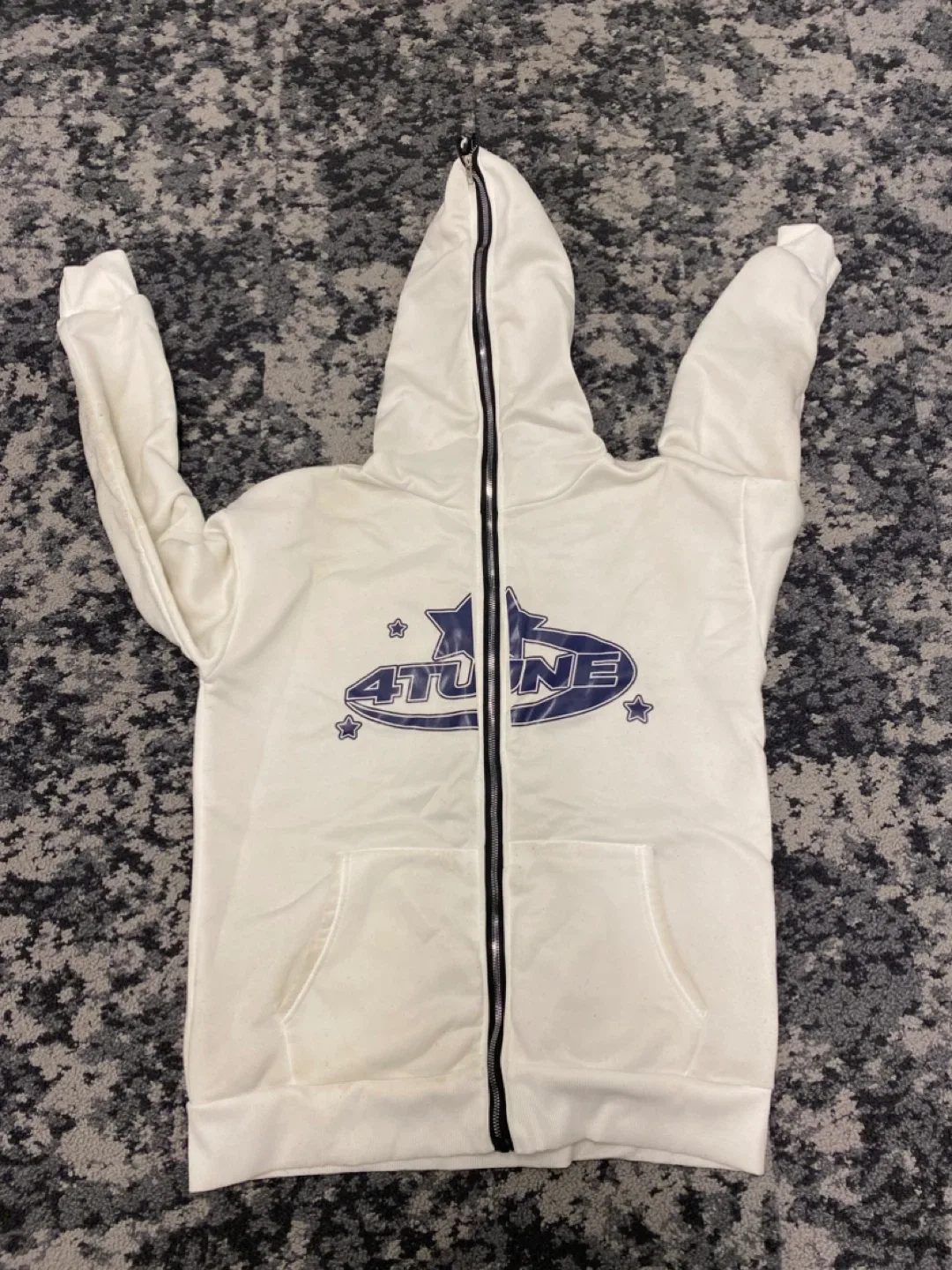 4tune White Zip-Up Hoodie