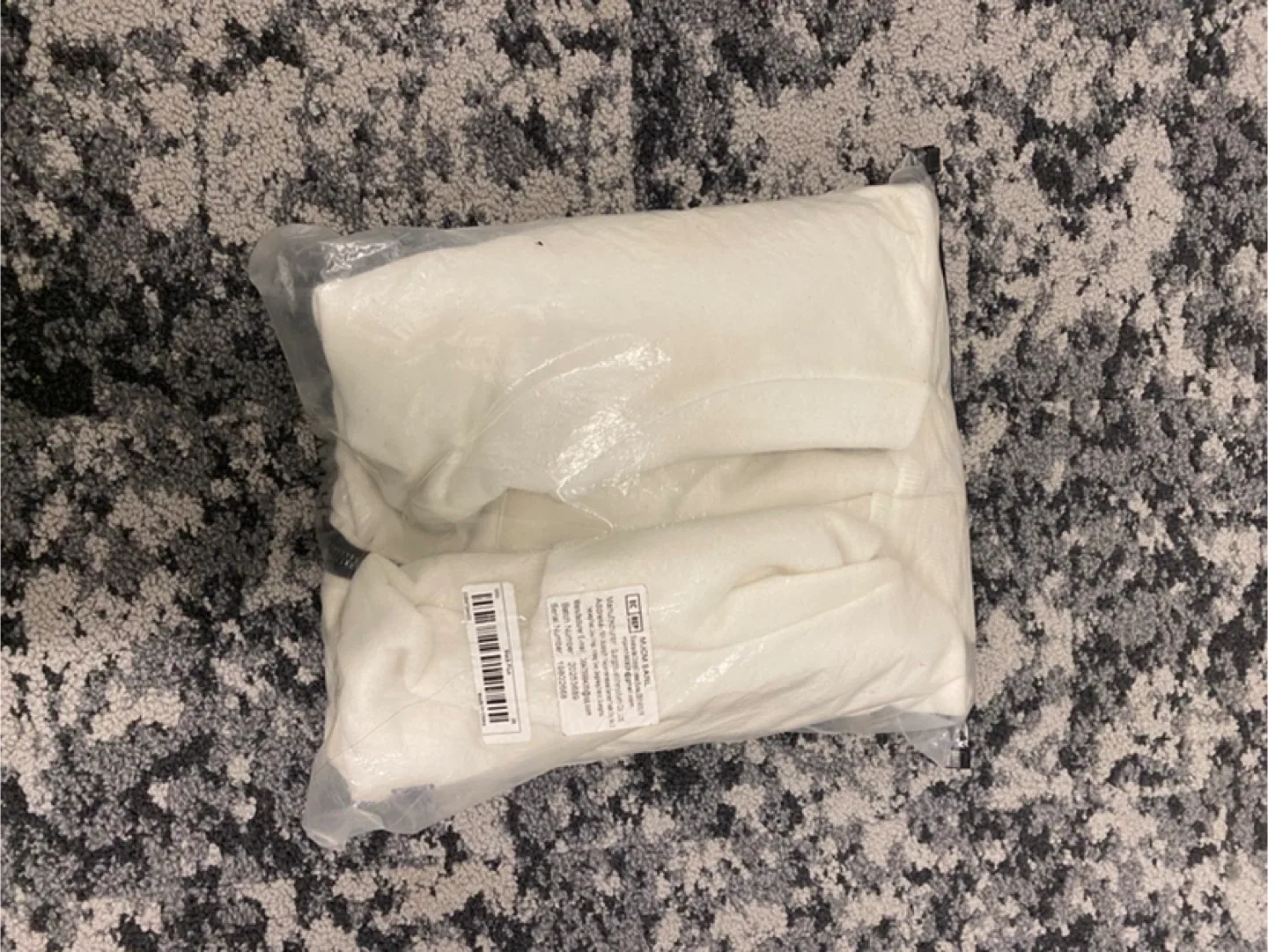 4tune White Zip-Up Hoodie image indicator(10)