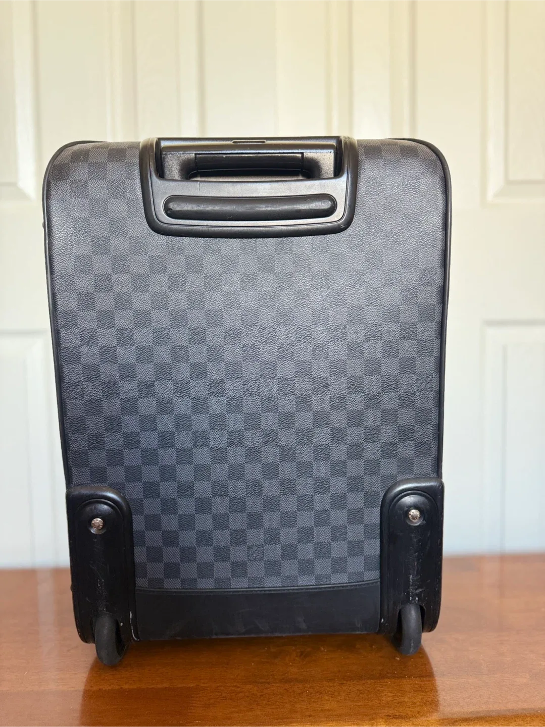 Louis Vuitton Damier Graphite Pegasus 55 Business image indicator(3)