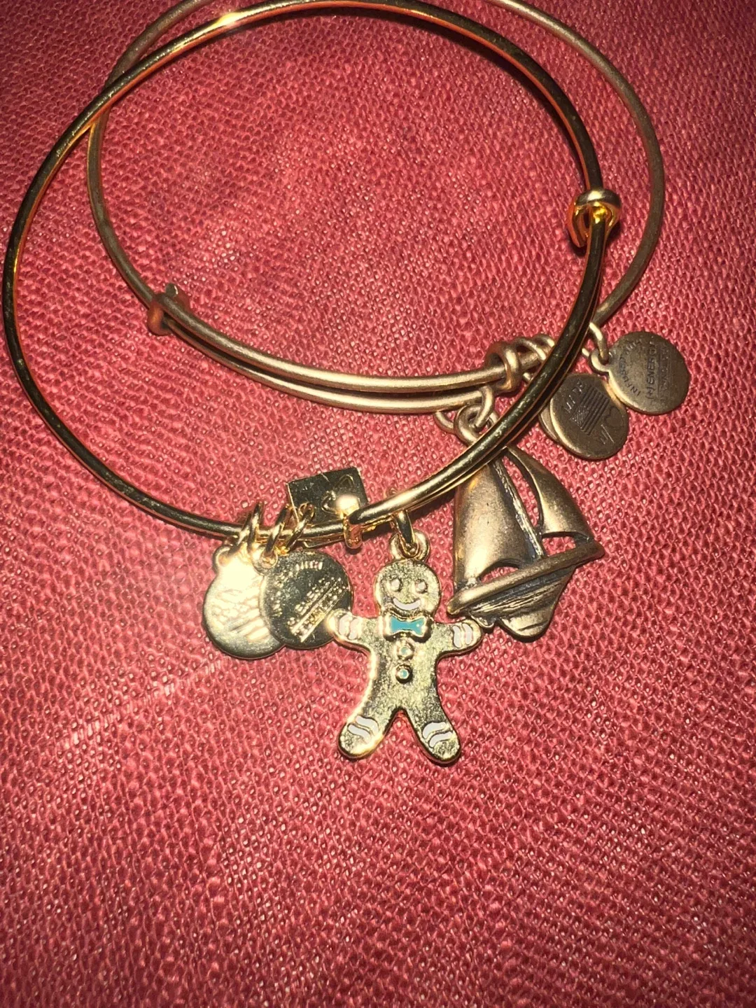 Alex and Ani Bundle image indicator(4)