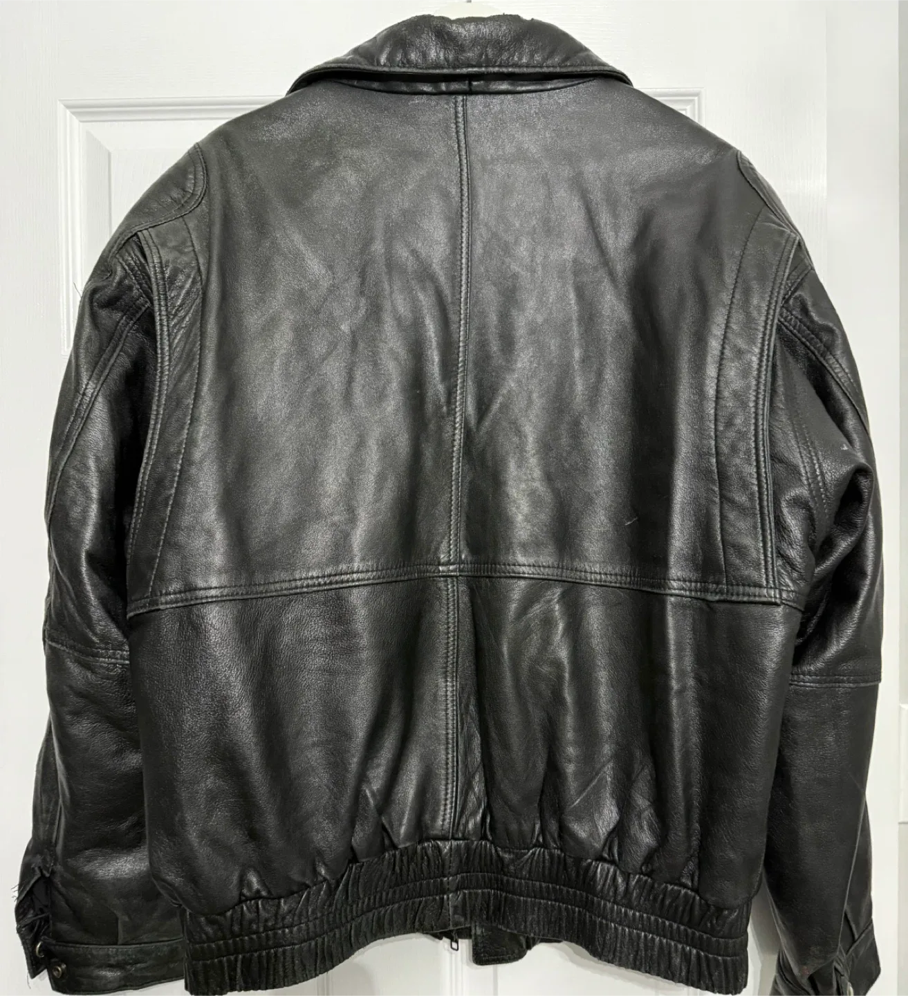 Hemingway Black Leather Jacket image indicator(4)