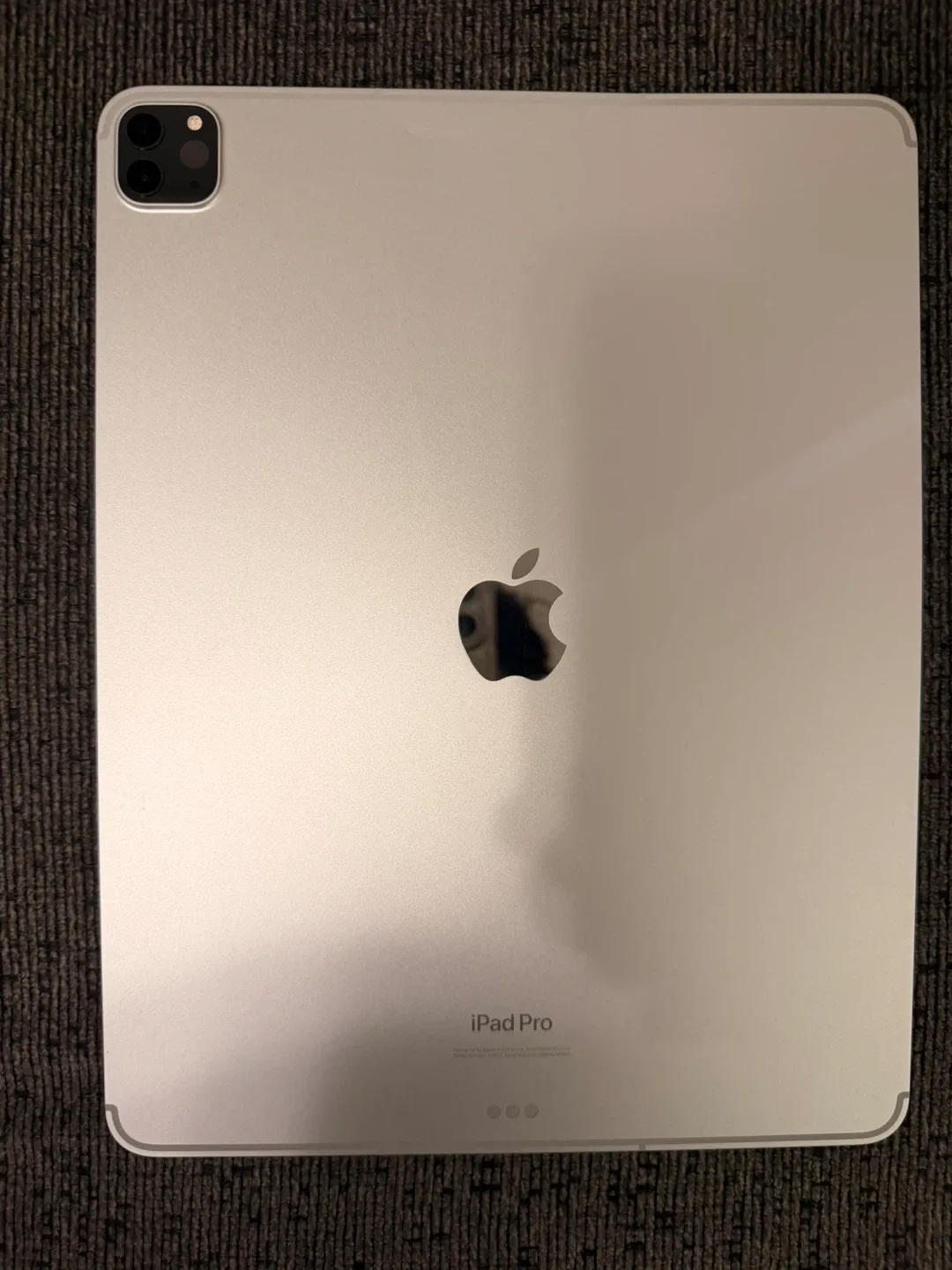 Apple iPad12.9  Pro Silver image indicator(2)
