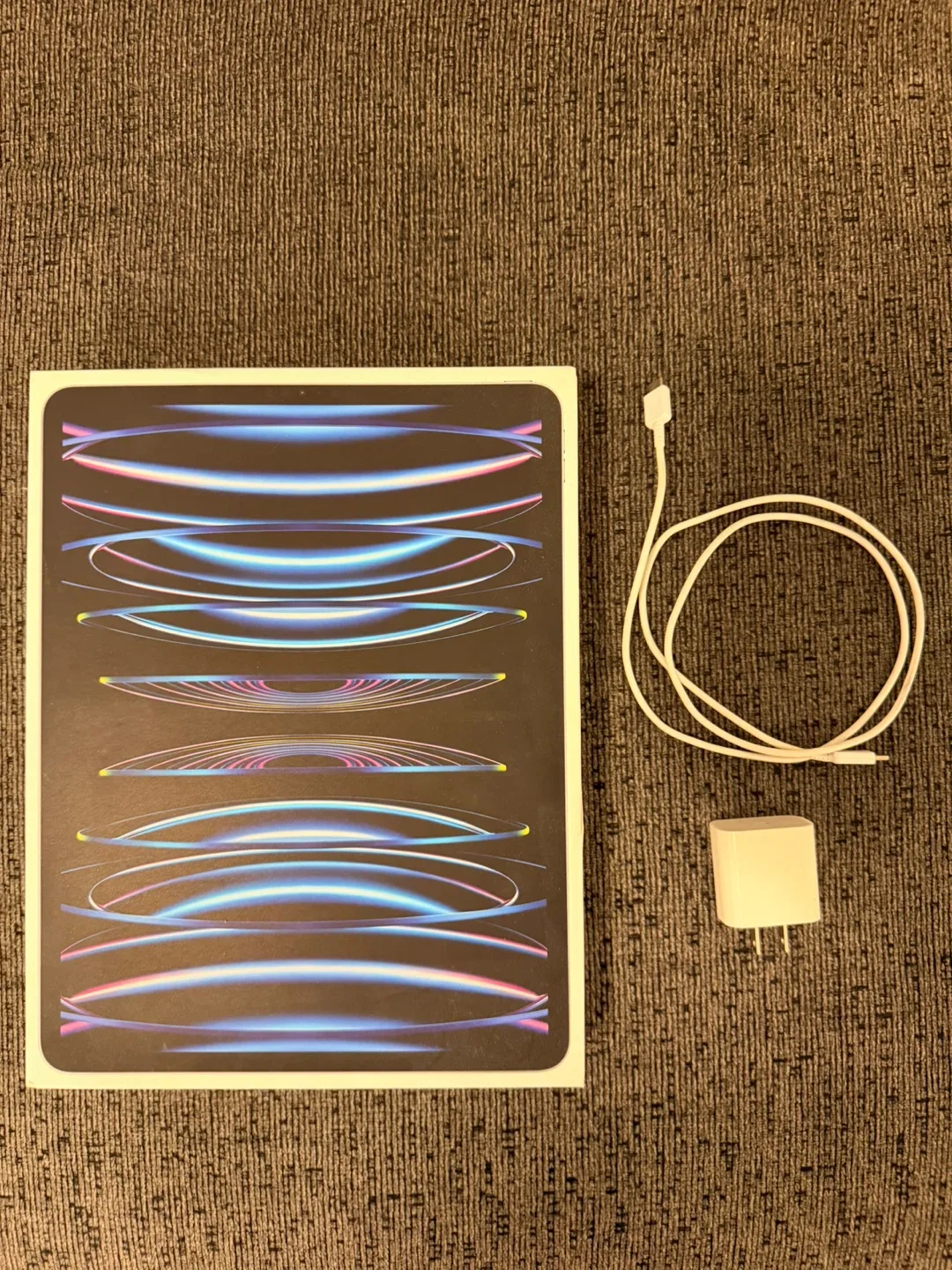 Apple iPad12.9  Pro Silver image indicator(3)