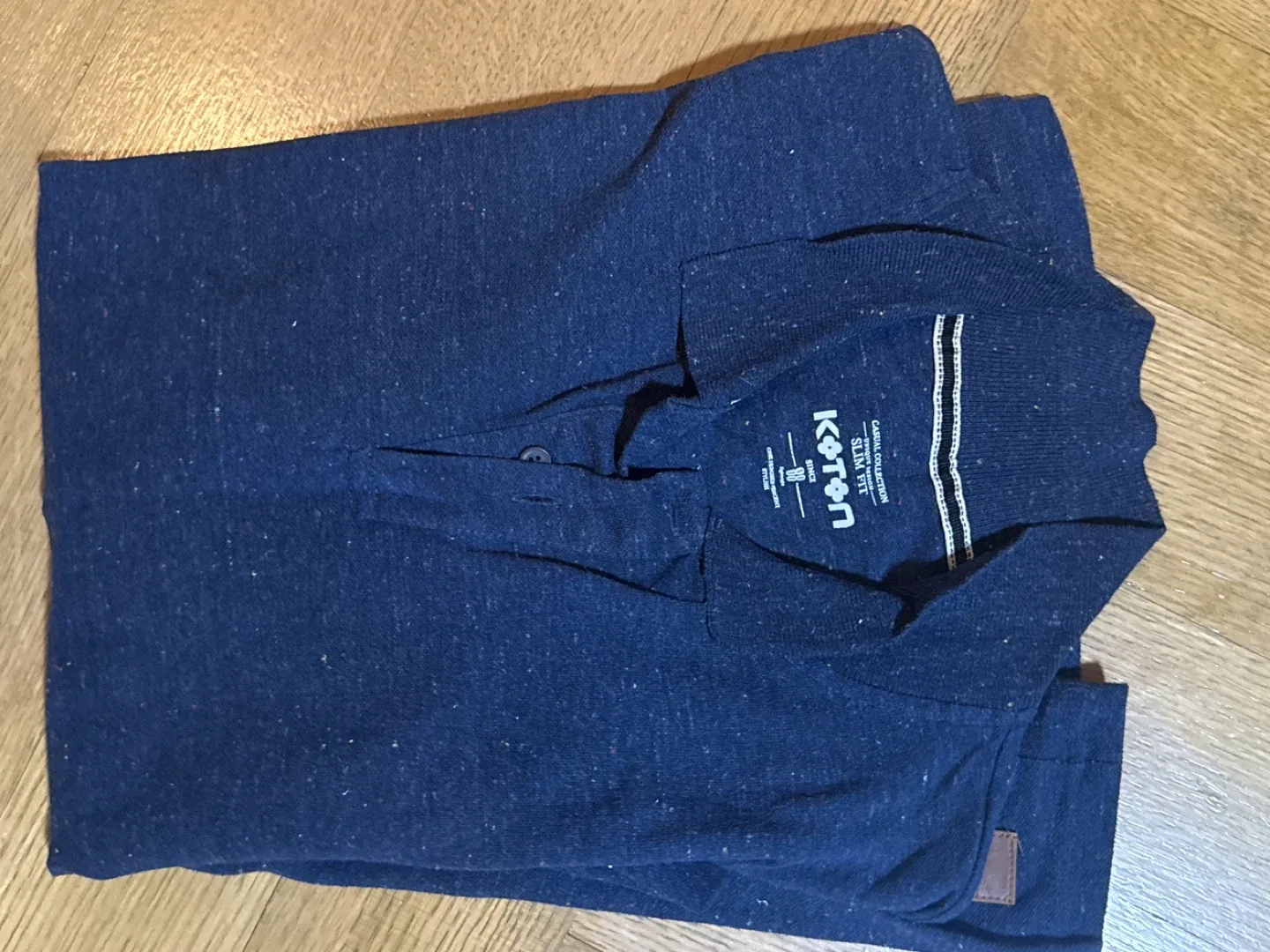 Men's Assorted Shirts - Koton, Abercrombie, IZOD image indicator(2)