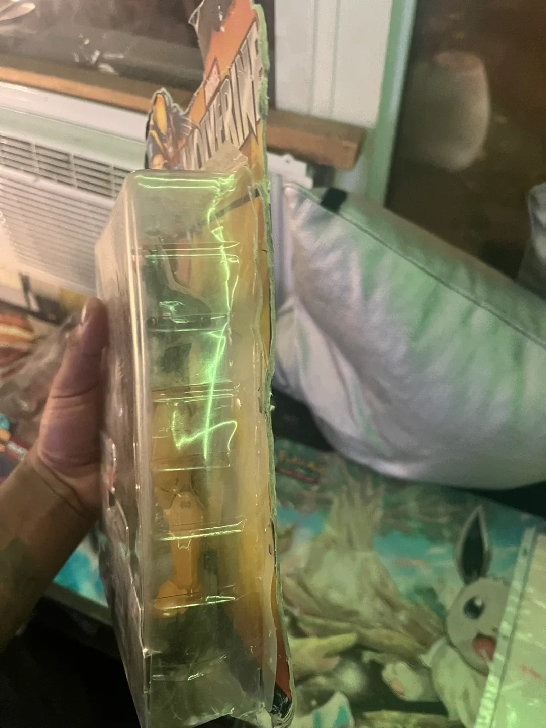 Marvel Legends Sabretooth Action Figure image indicator(3)