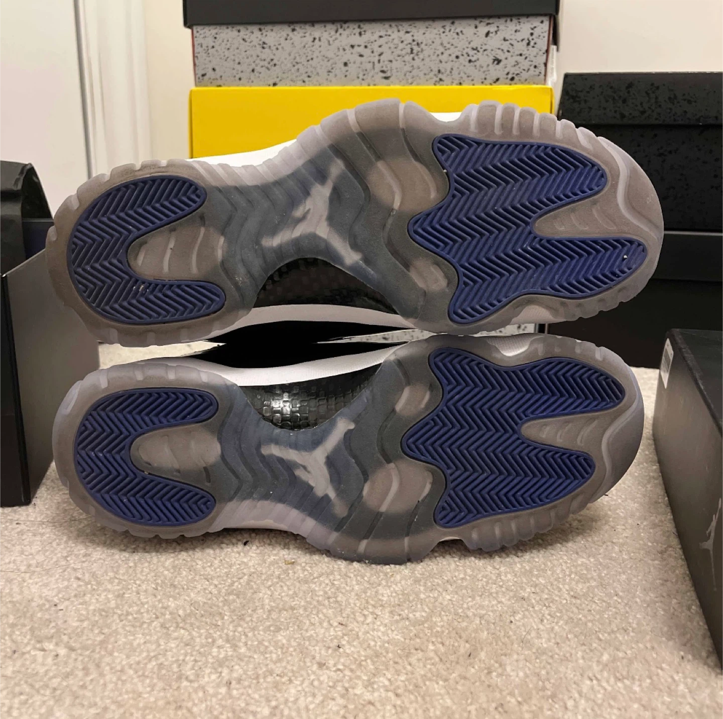 Jordan 11 Retro 'Space Jam' Black Sneakers - photo 5