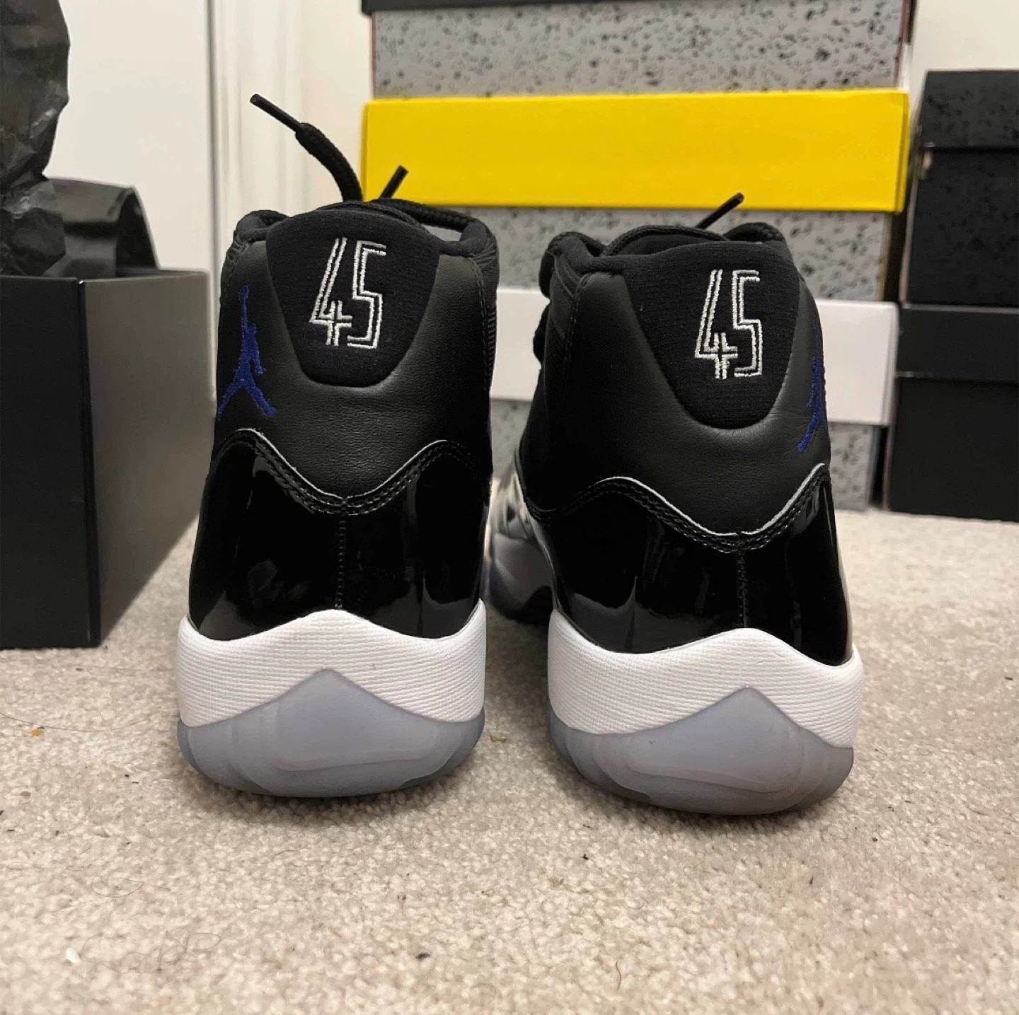 Jordan 11 Retro 'Space Jam' Black Sneakers - photo 4