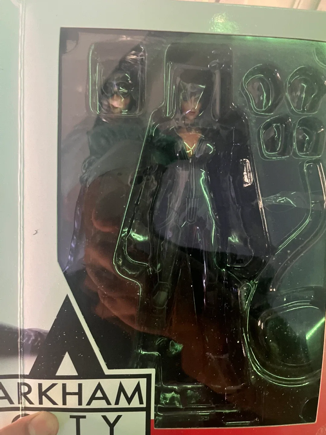 Batman Arkham City Play Arts Kai Catwoman Action Figure image indicator(7)