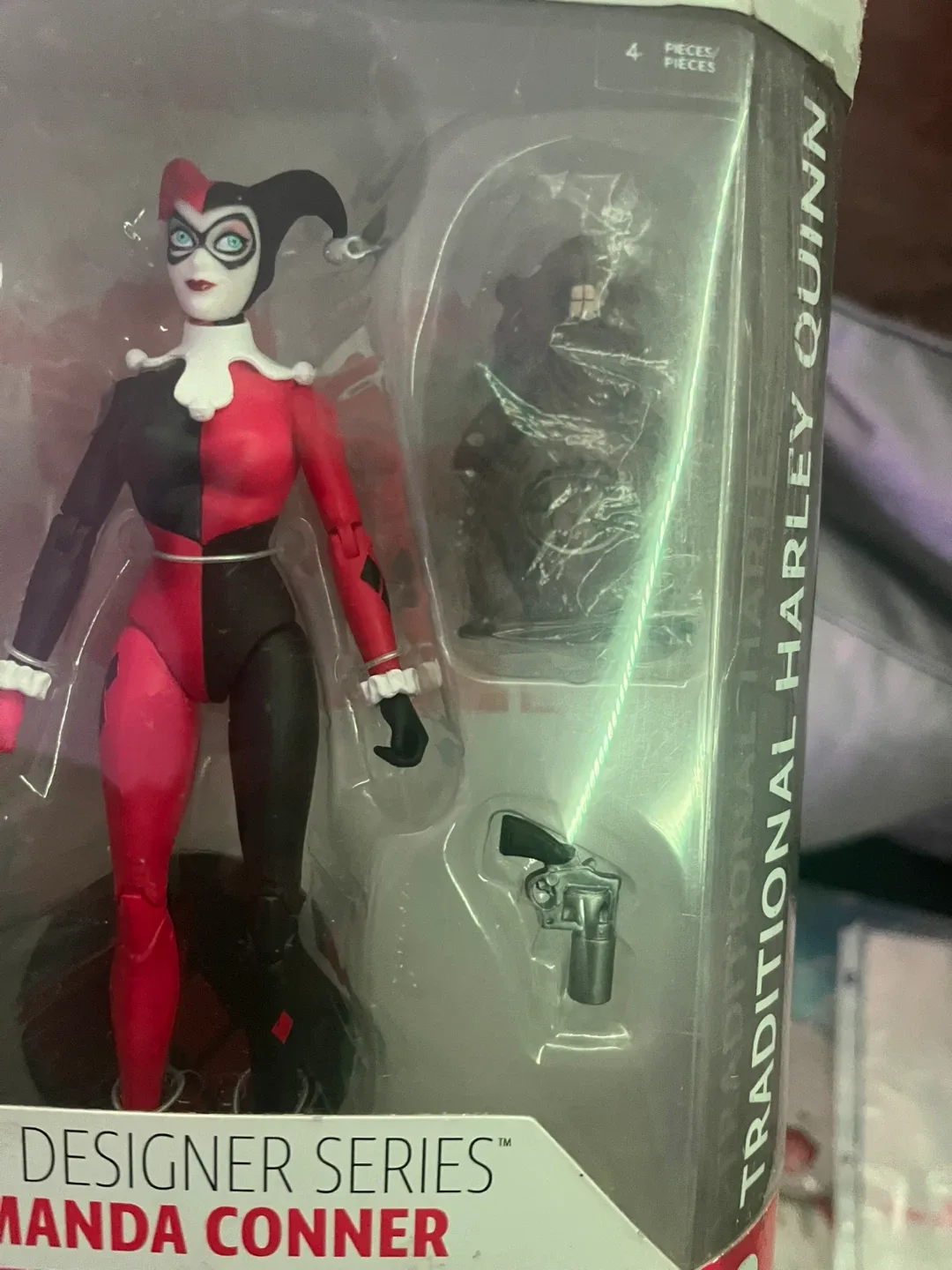DC Designer Series Amanda Conner Traditional Harley Quinn image indicator(3)