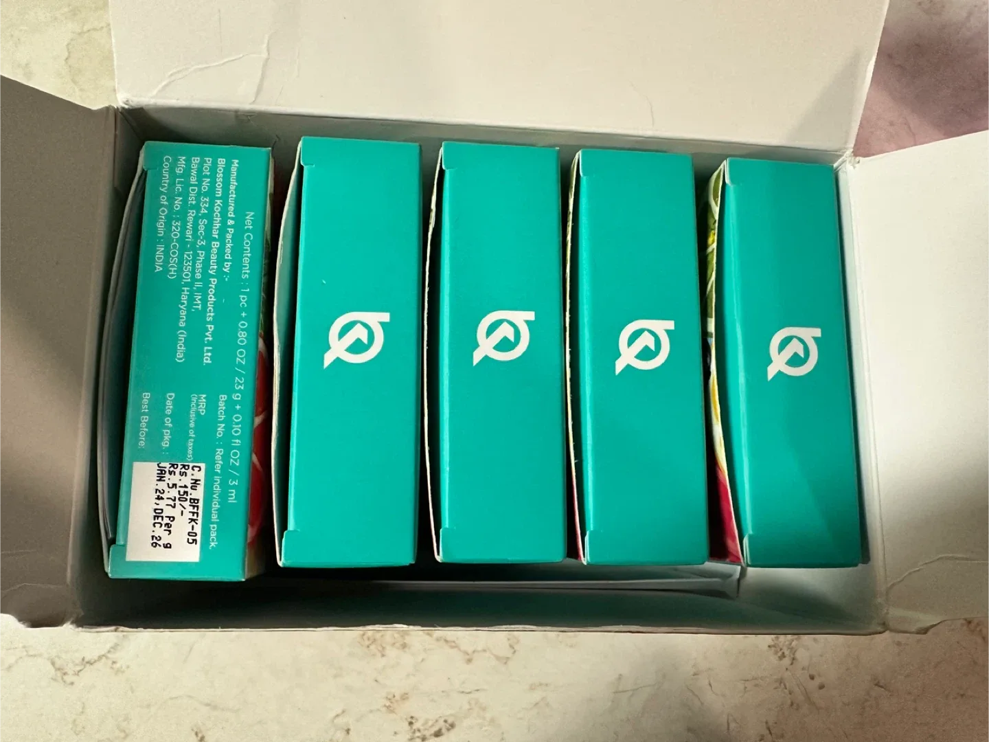 Blossom Kochhar Aroma Magic Fruit Facial Kit