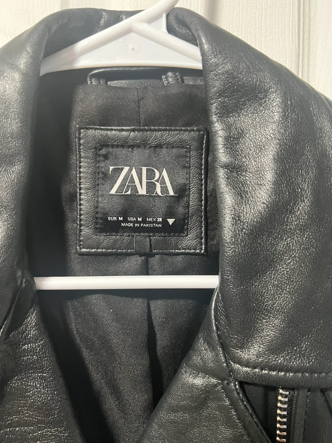 Zara Black Leather Jacket - Size M image indicator(2)