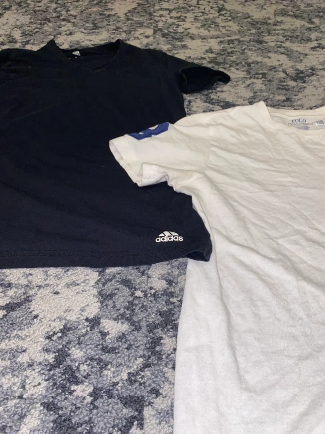 Adidas & Polo Ralph Lauren T-Shirts - Size M image indicator(9)
