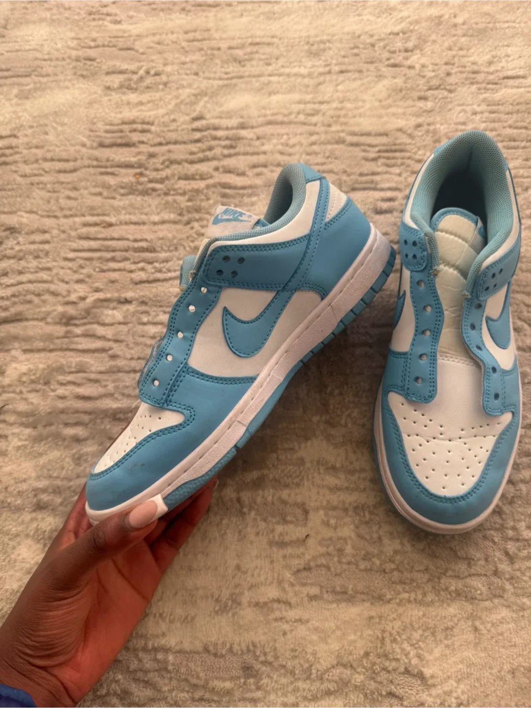 Nike Dunk Low Carolina Blue/White, US Size 8 image indicator(2)