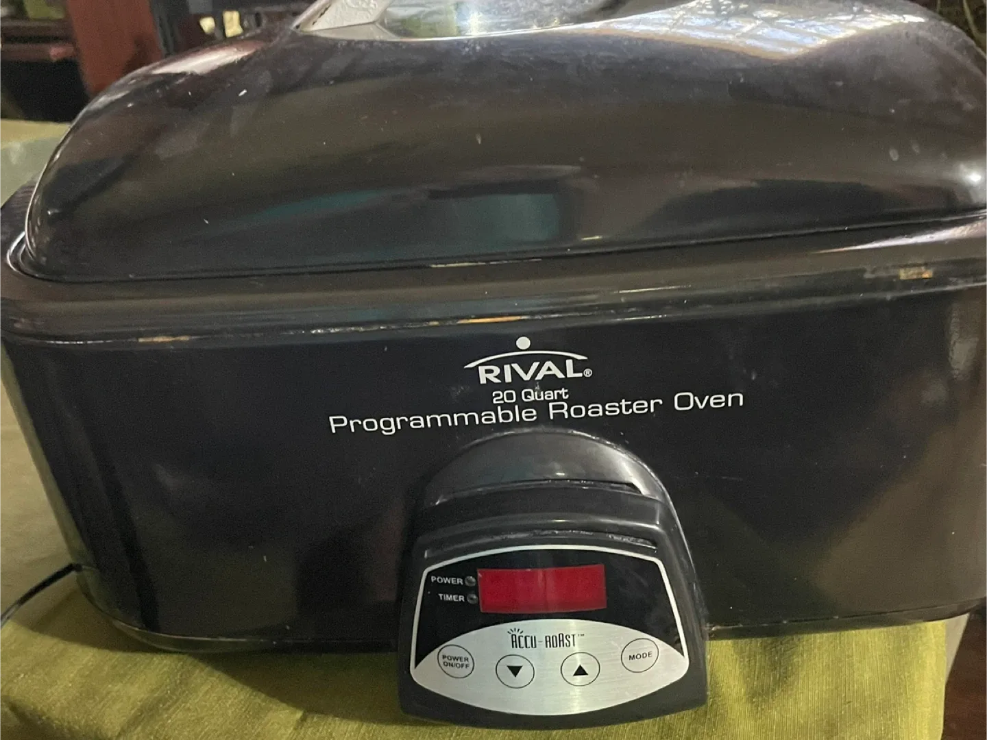 Rival 20 Quart Programmable Roaster Oven image indicator(7)
