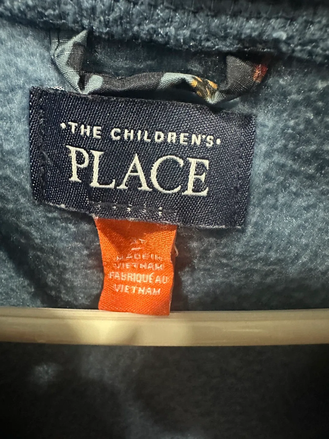 Children's Place Dinosaur Winter Outfit - Size 3T image indicator(2)