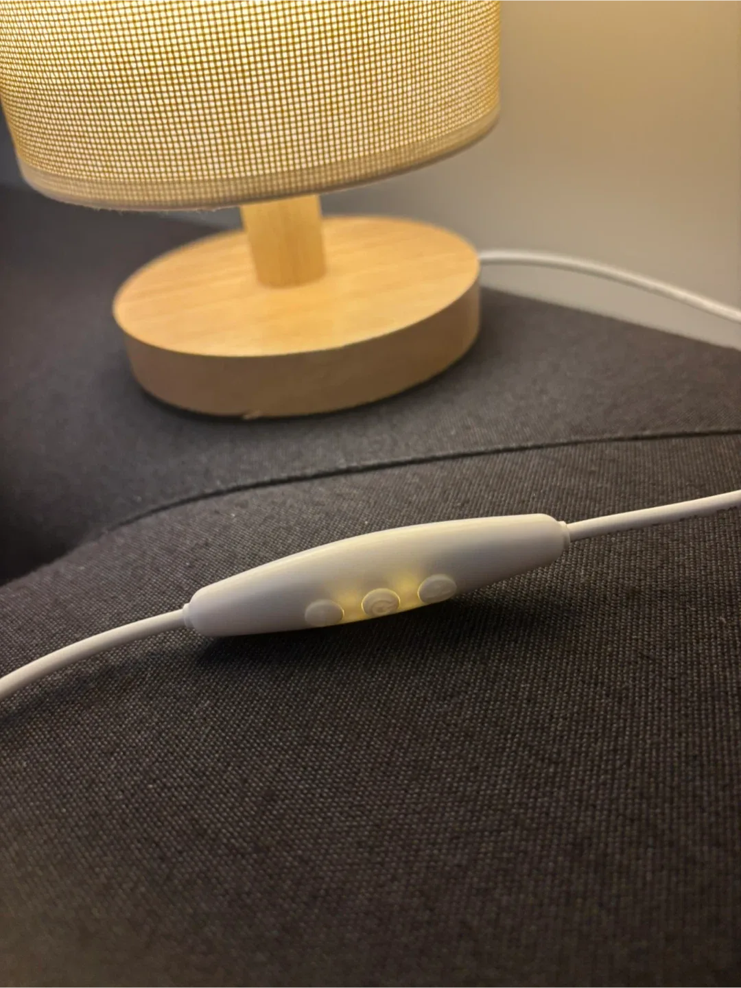 Table Lamp with Wood Base image indicator(2)