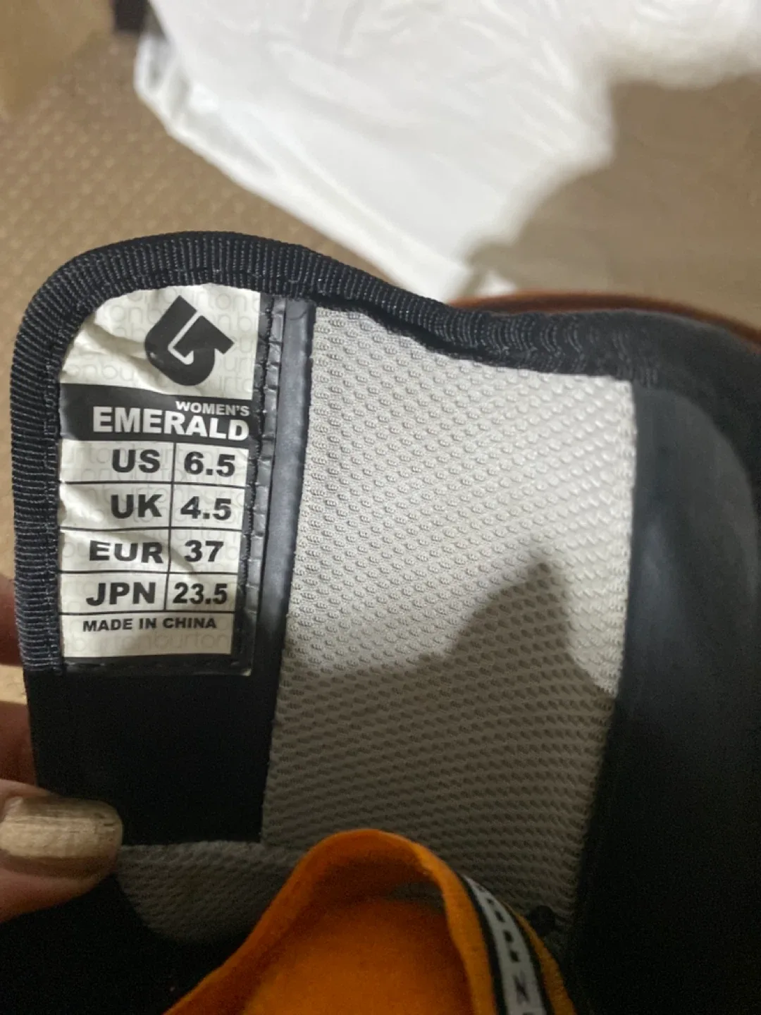 Burton Emerald Women's Snowboard Boots - Size 6.5 image indicator(2)