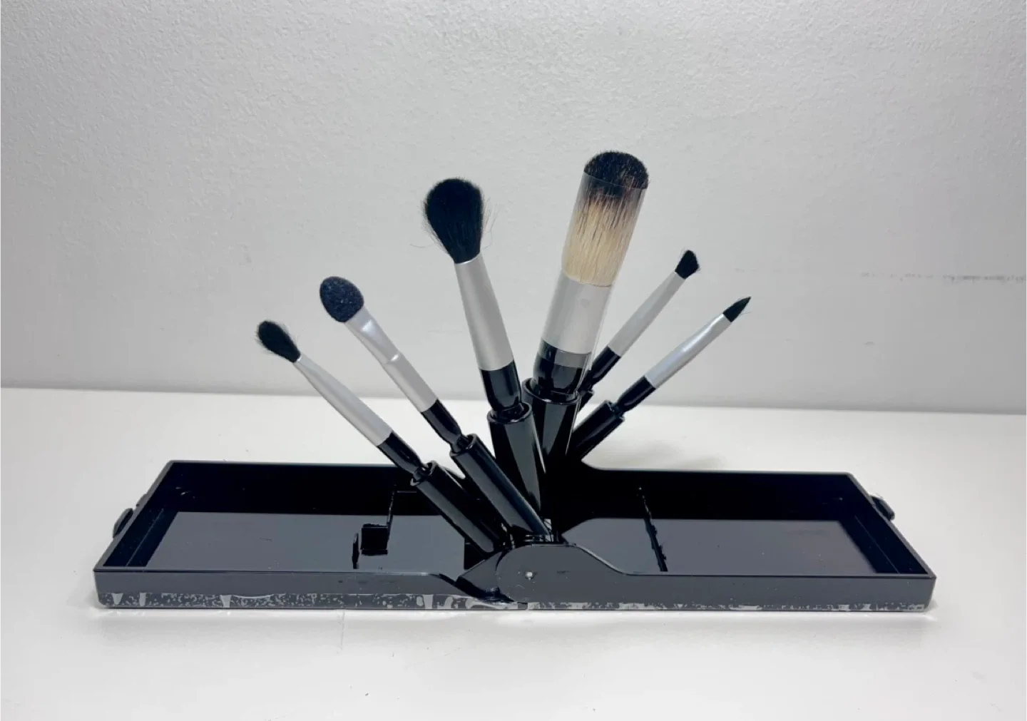 [New] Travel Makeup Brush Set (with Free Portable Mirror)