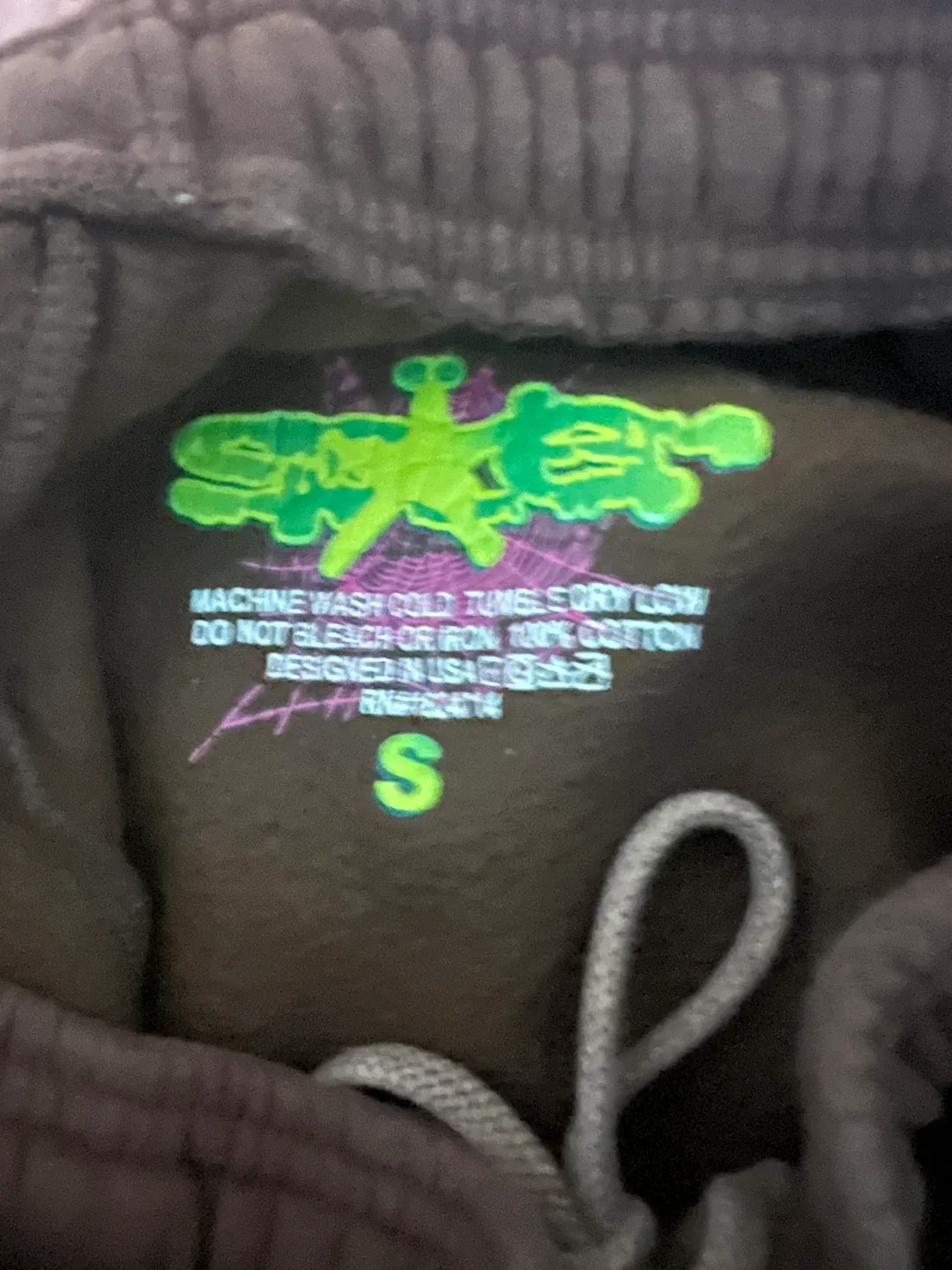 Spider pants image indicator(4)