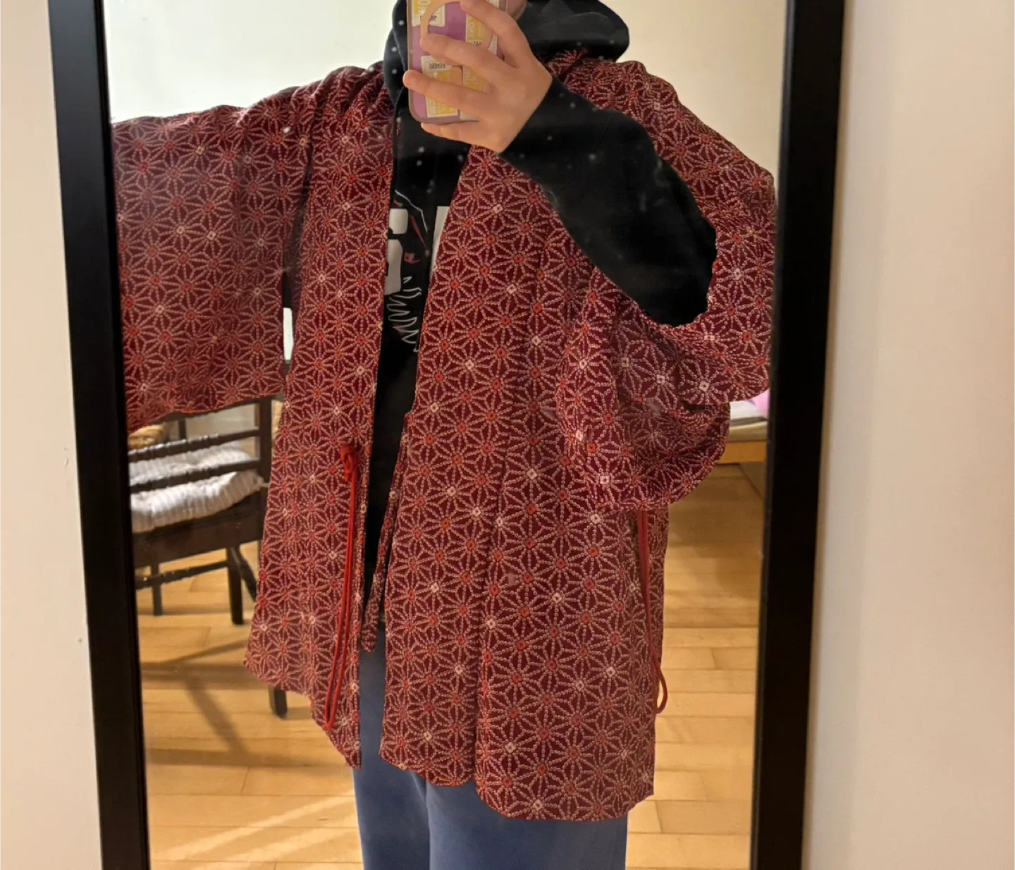 Red Patterned Kimono jacket(Haori) image indicator(2)