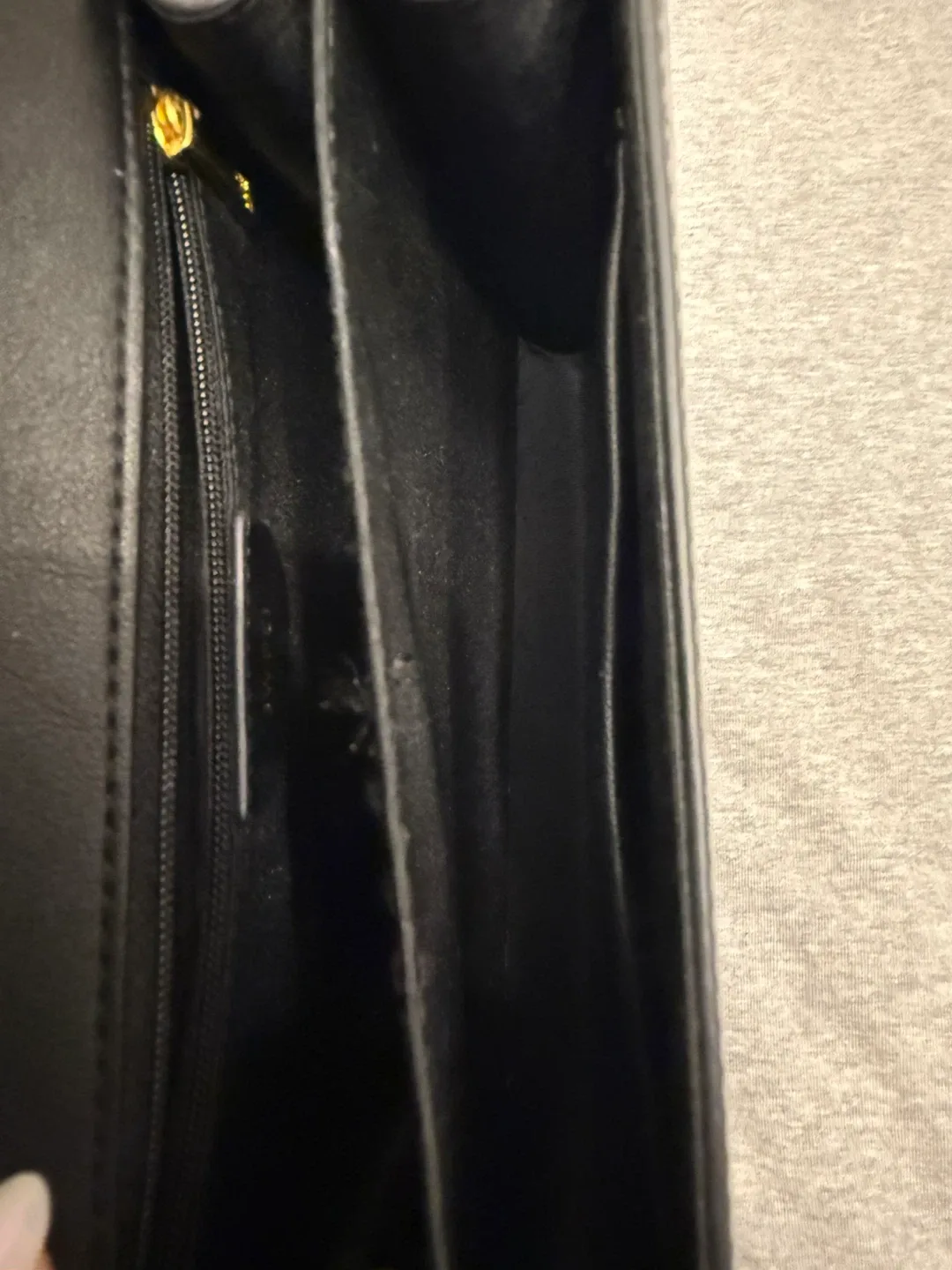 JW PEI Black Croc Embossed Shoulder Bag image indicator(4)