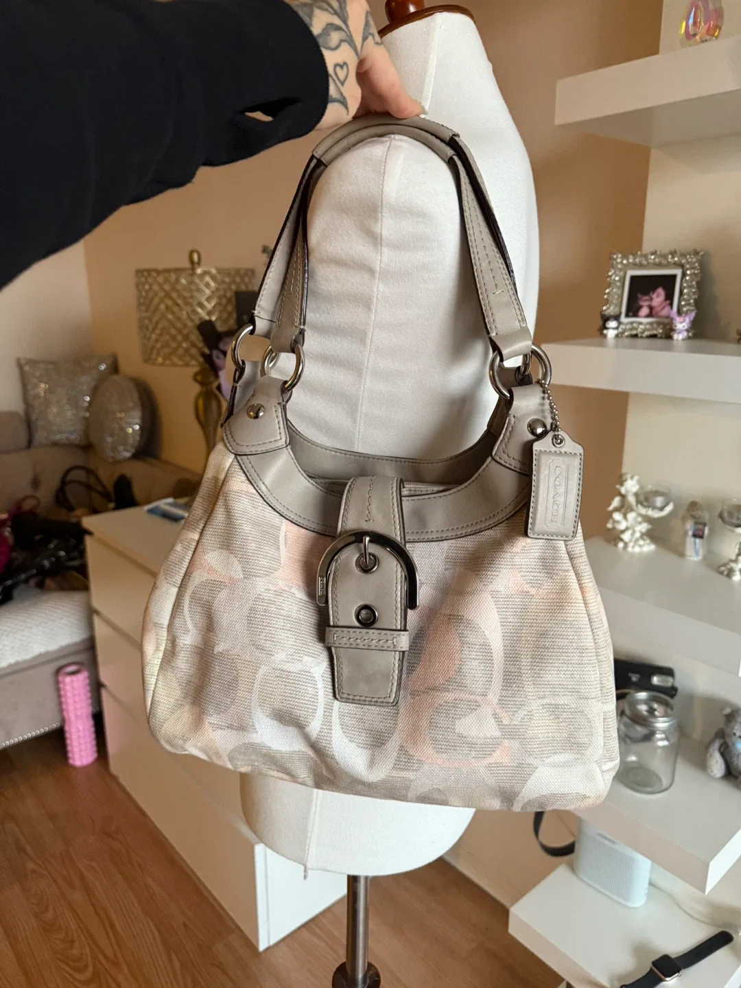 Coach Handbag image indicator(2)