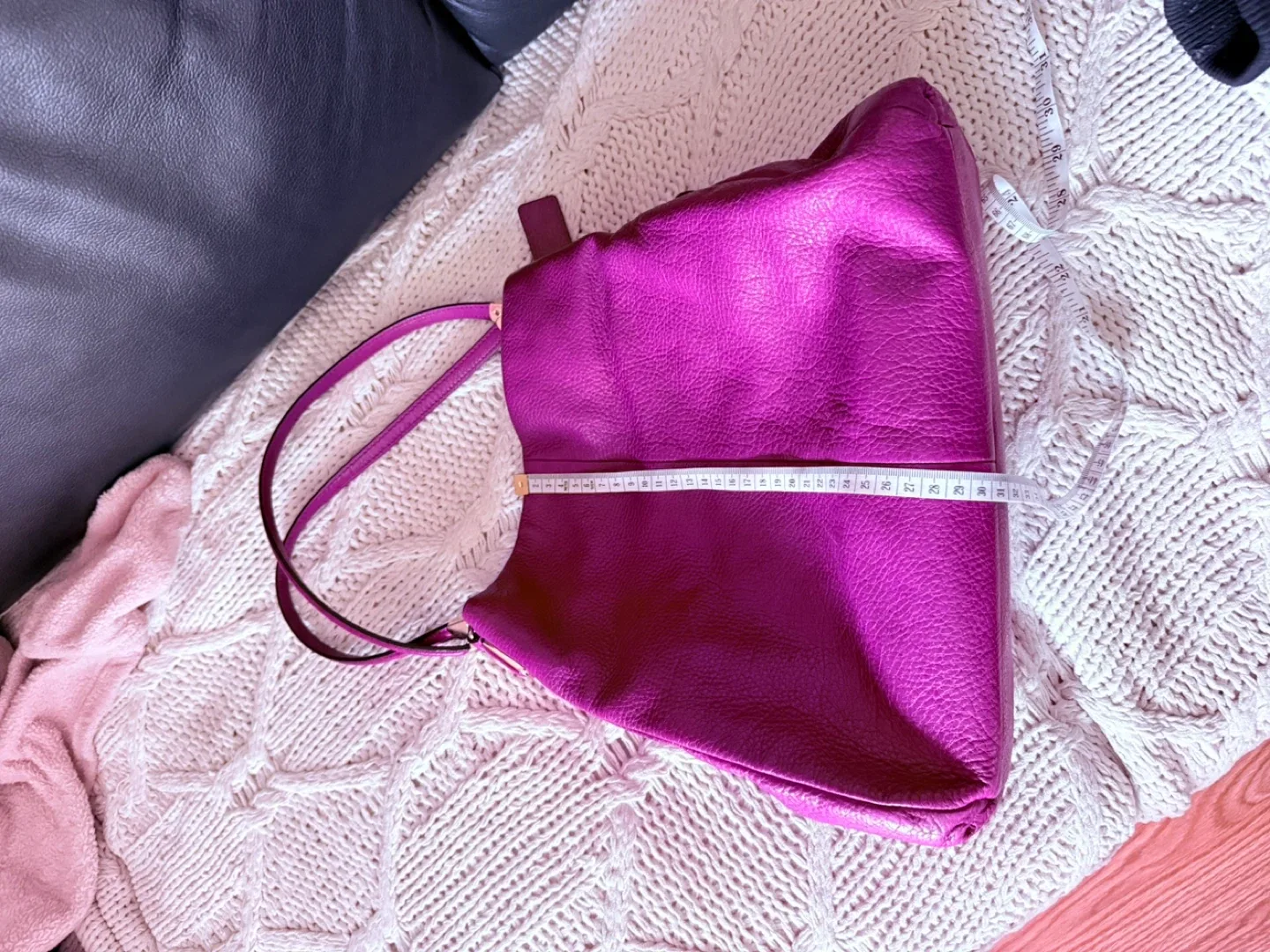 Coach Leather Shoulder Bag image indicator(8)